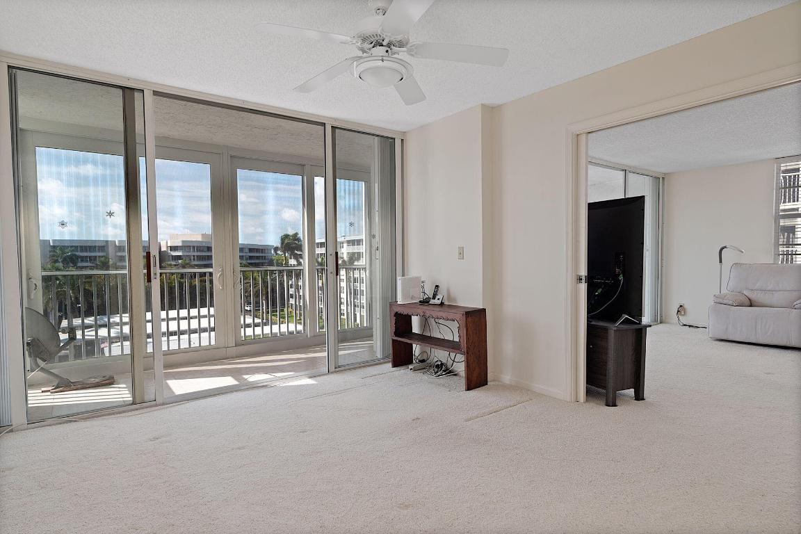 1 Harbourside Drive 3606