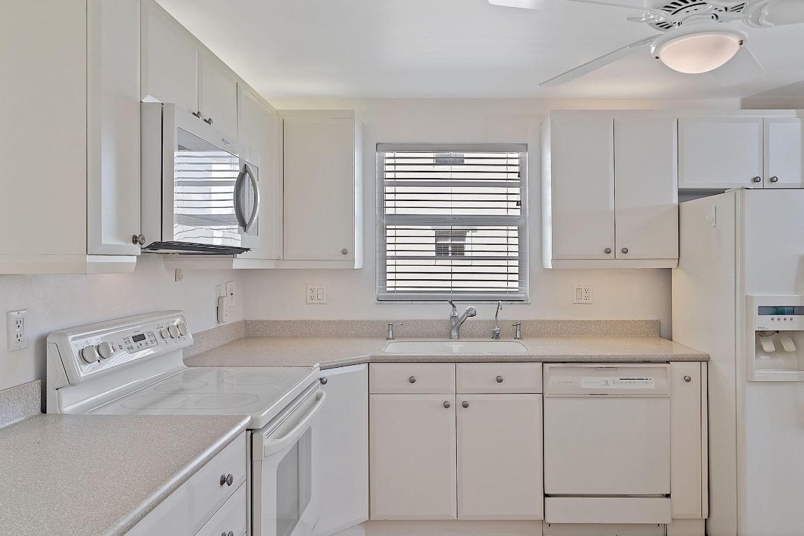 1 Harbourside Drive 3606