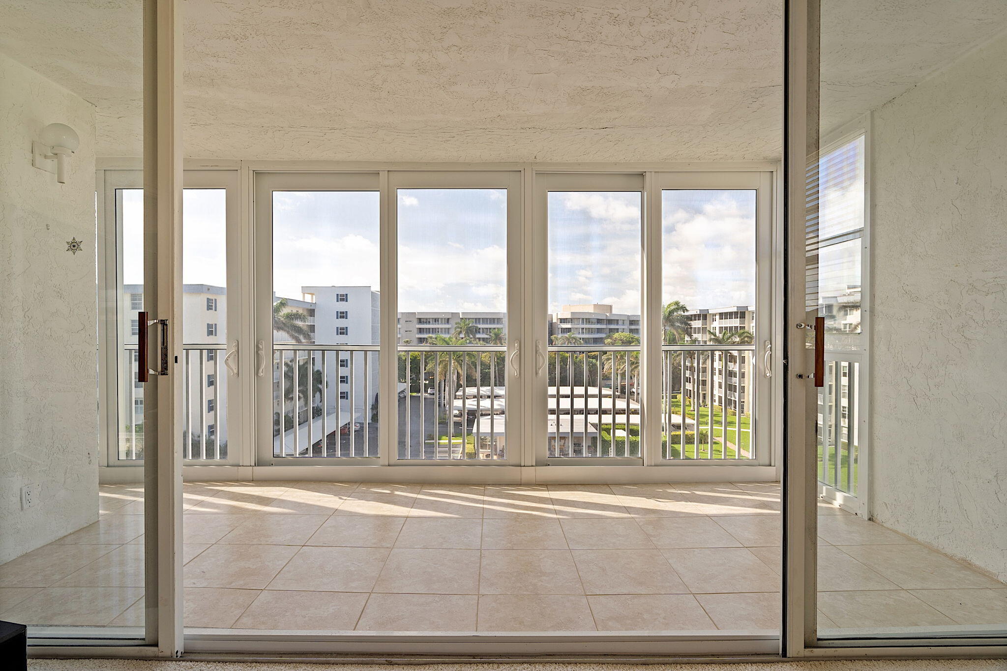 1 Harbourside Drive 3606