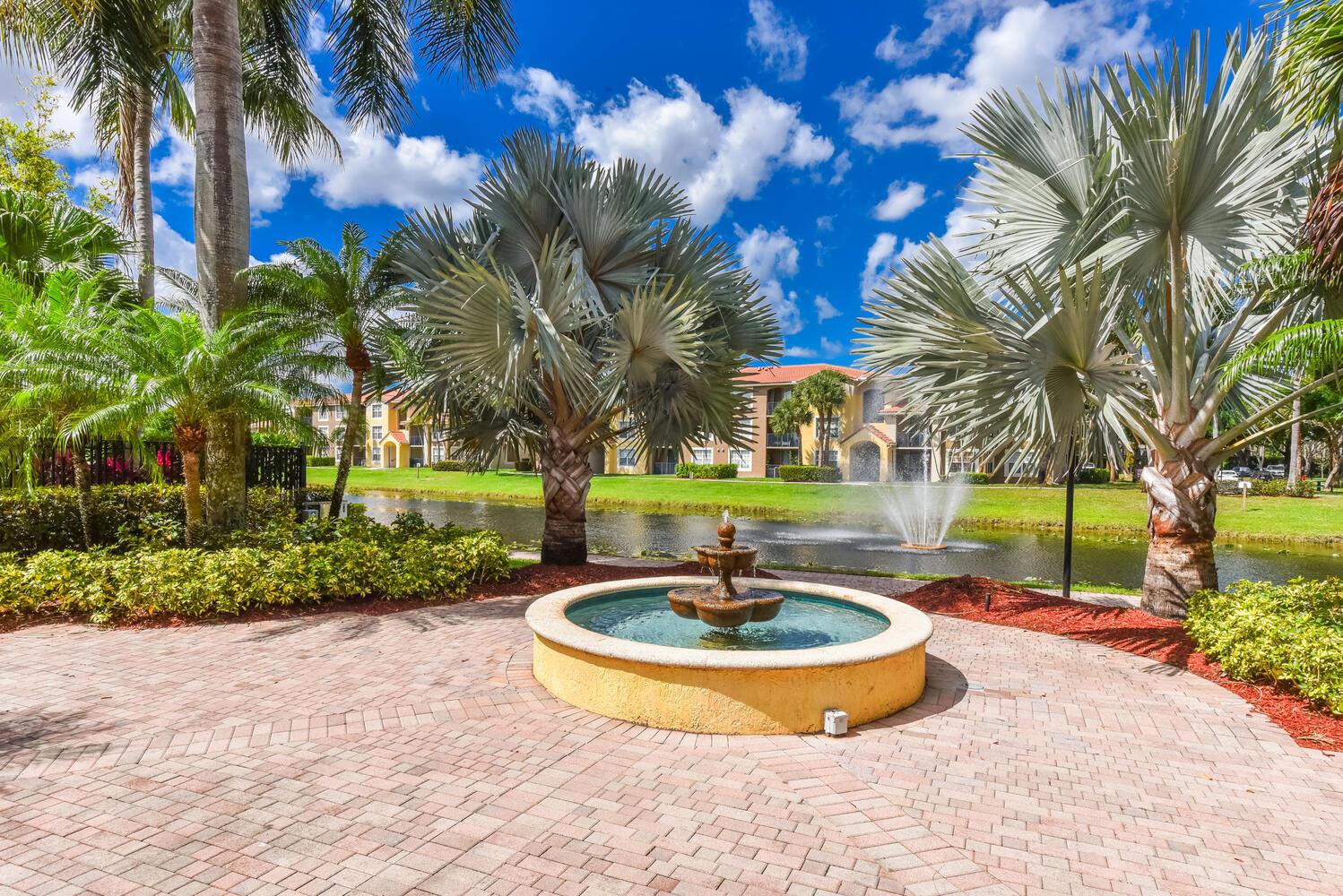 15175 Michelangelo Boulevard 204