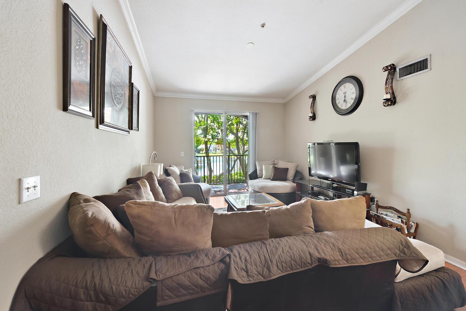 15175 Michelangelo Boulevard 204