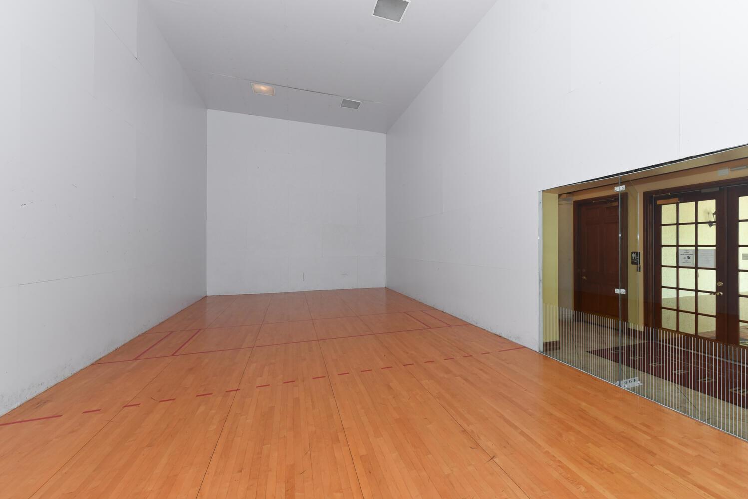 15175 Michelangelo Boulevard 204