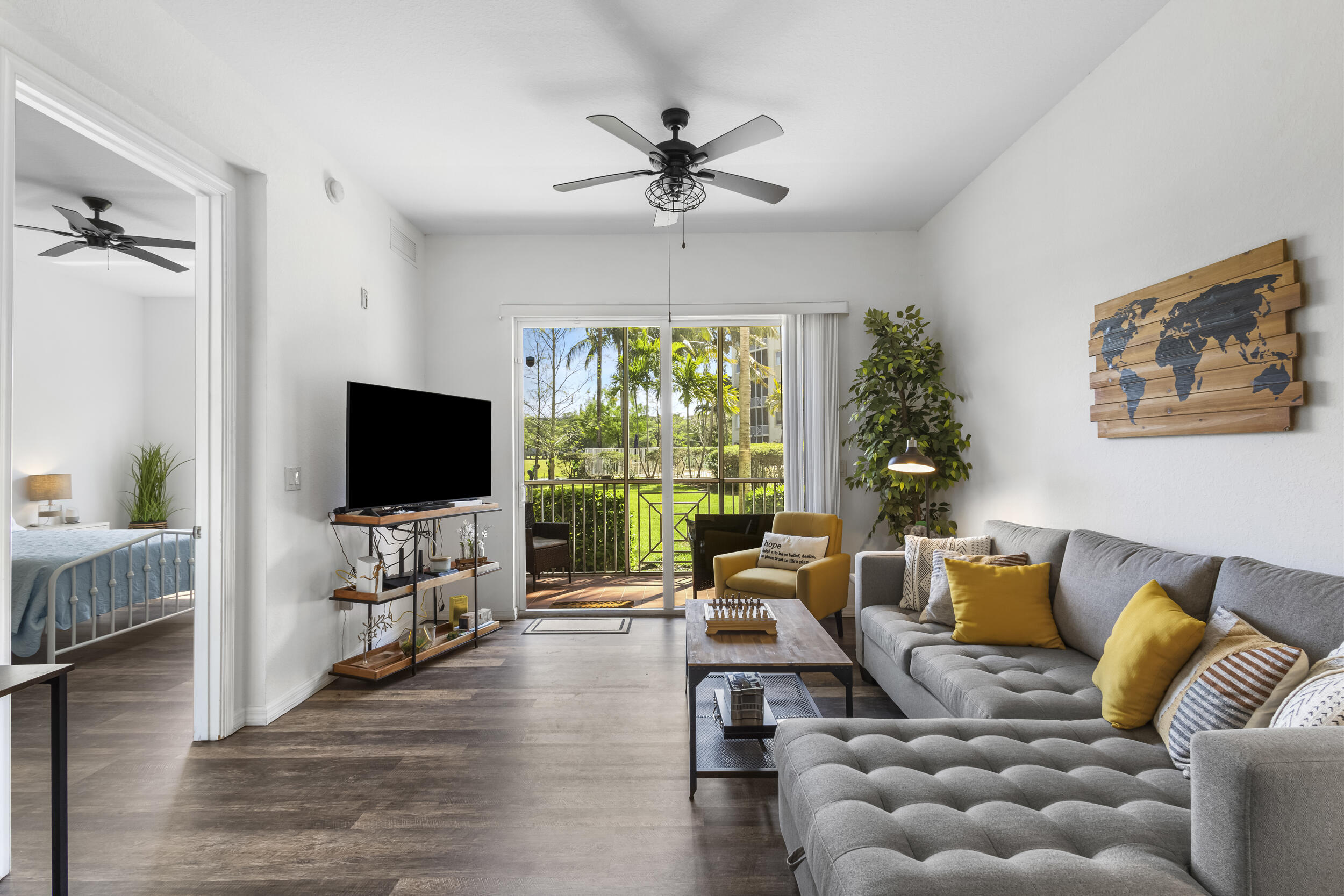 3600 Oaks Clubhouse Drive 108