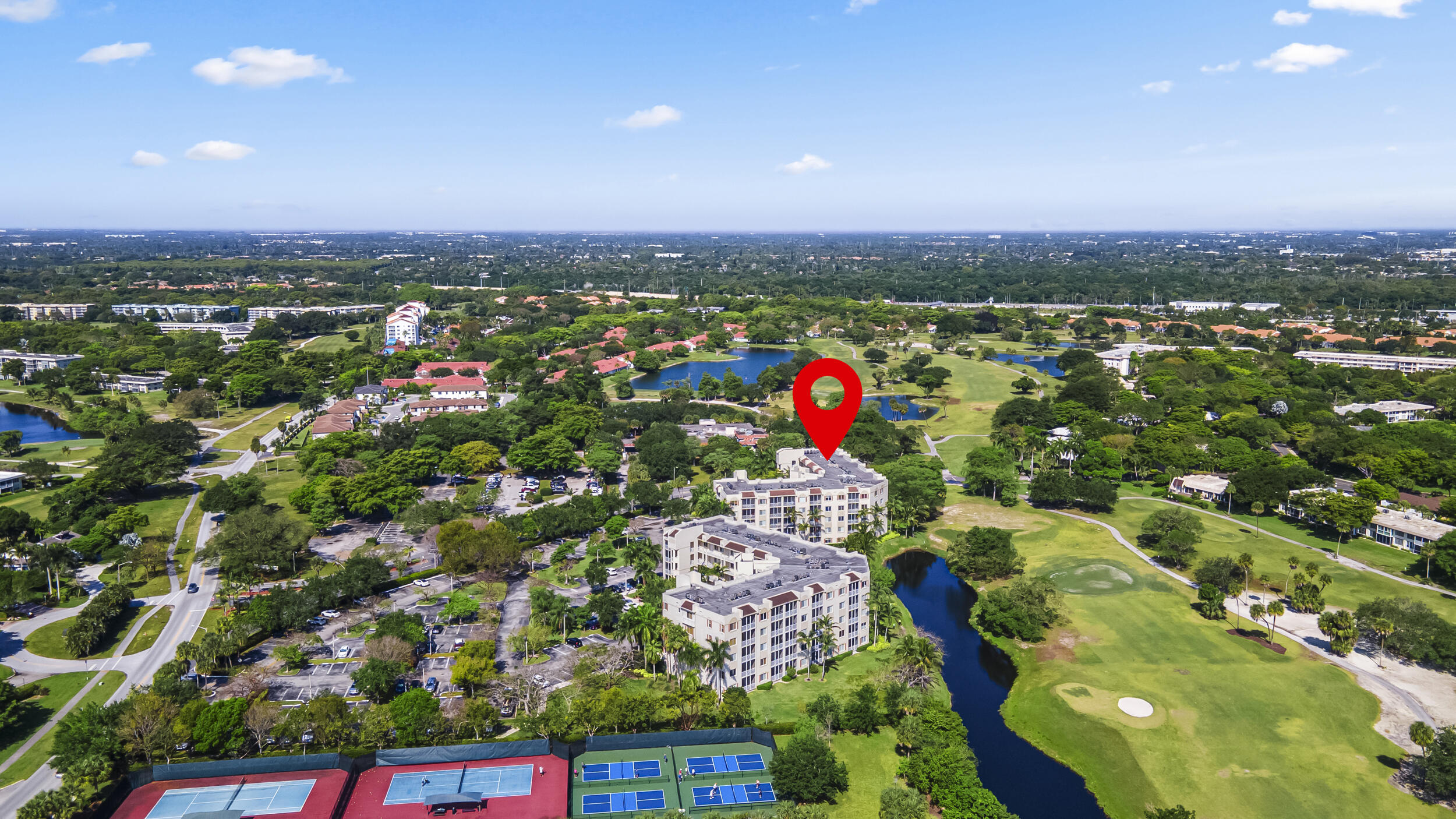 3600 Oaks Clubhouse Drive 108
