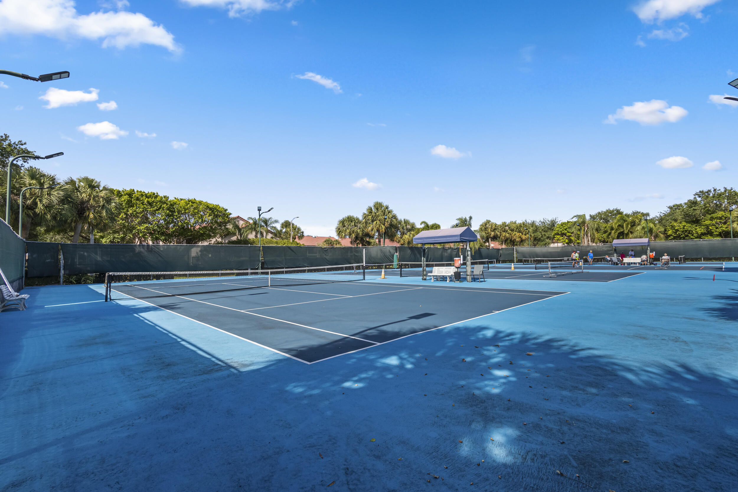 3600 Oaks Clubhouse Drive 108