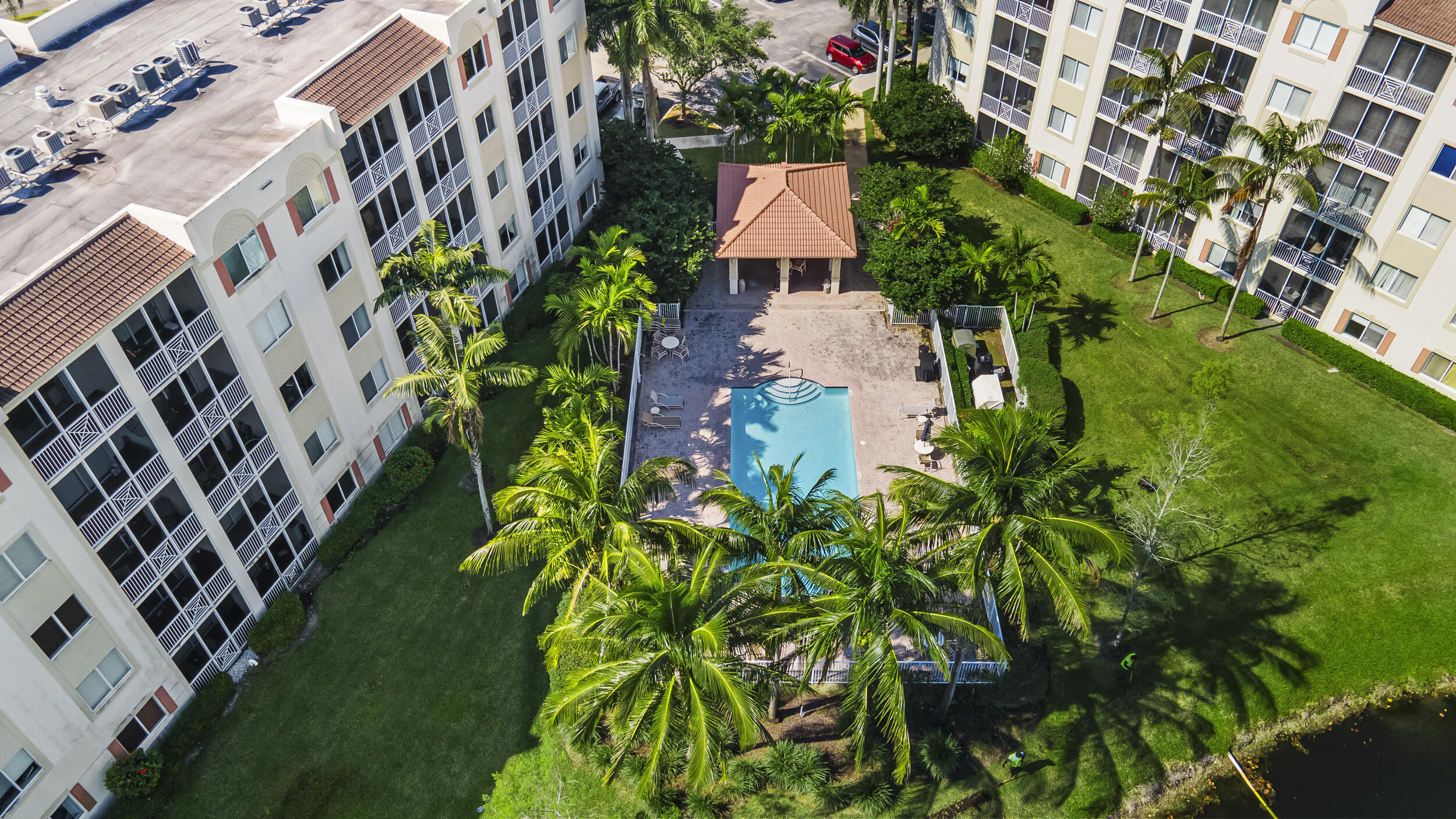 3600 Oaks Clubhouse Drive 108
