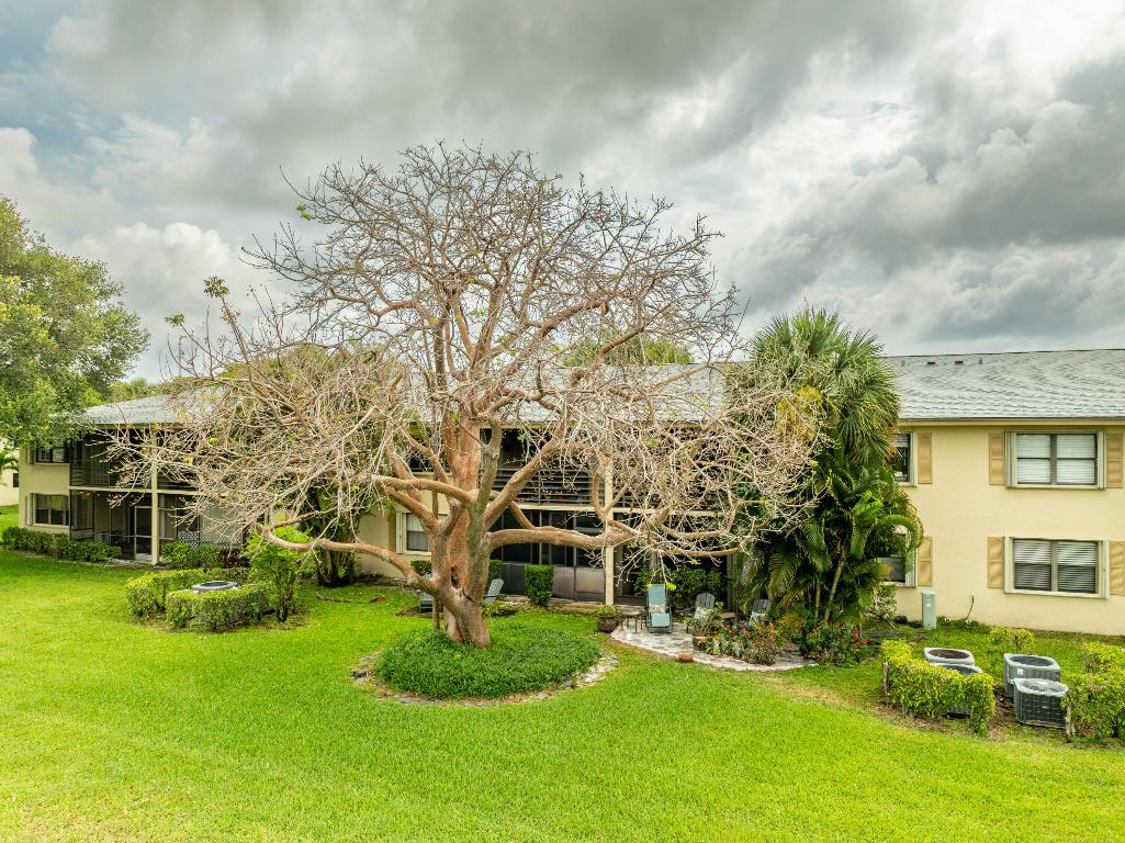 2916 SW 22nd Circle 201d