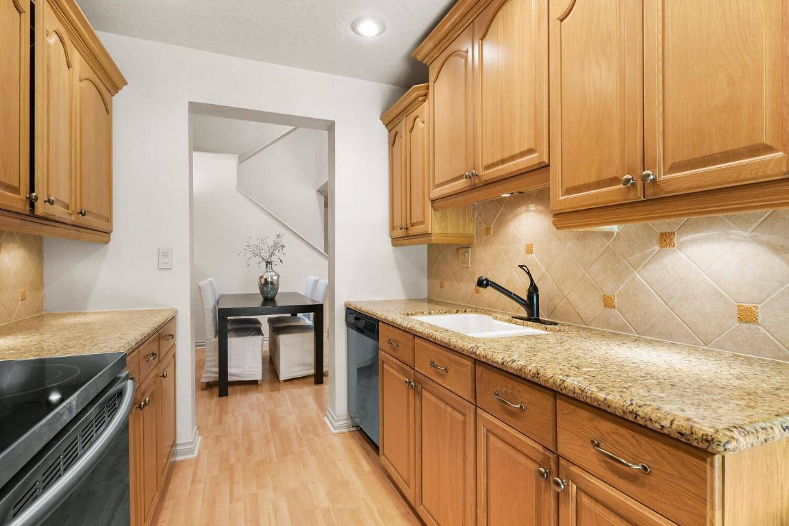 5266 Sapphire Valley