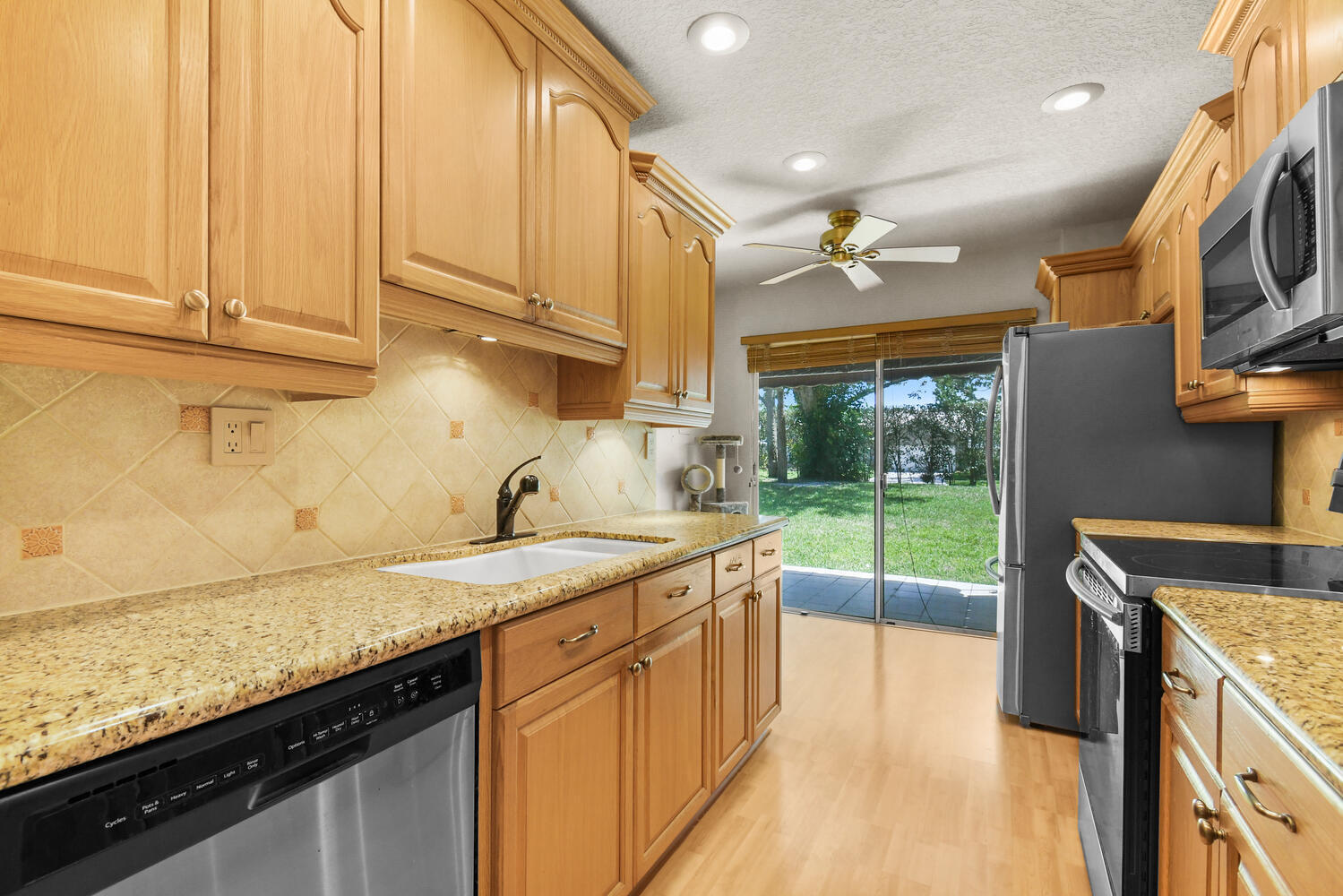 5266 Sapphire Valley