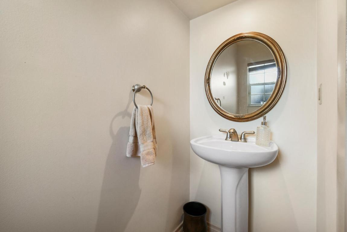 5266 Sapphire Valley