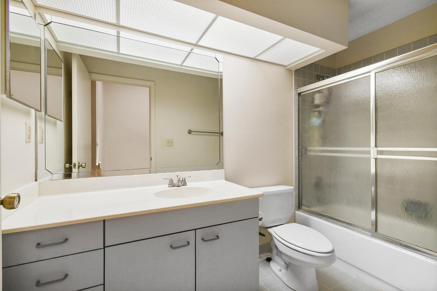 5266 Sapphire Valley