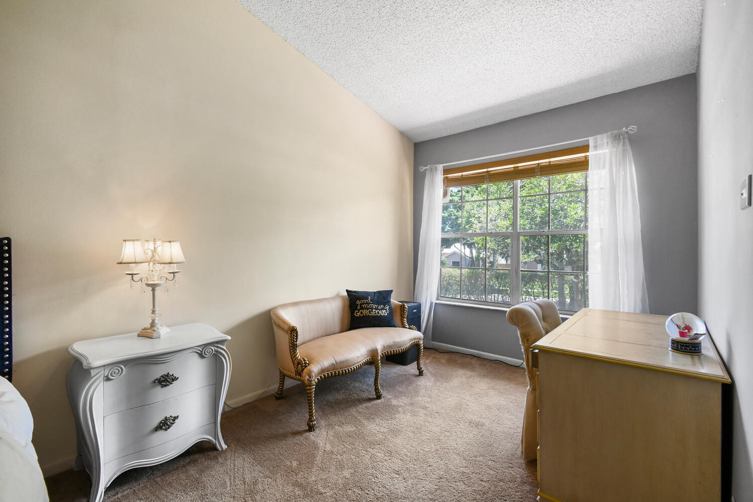 5266 Sapphire Valley