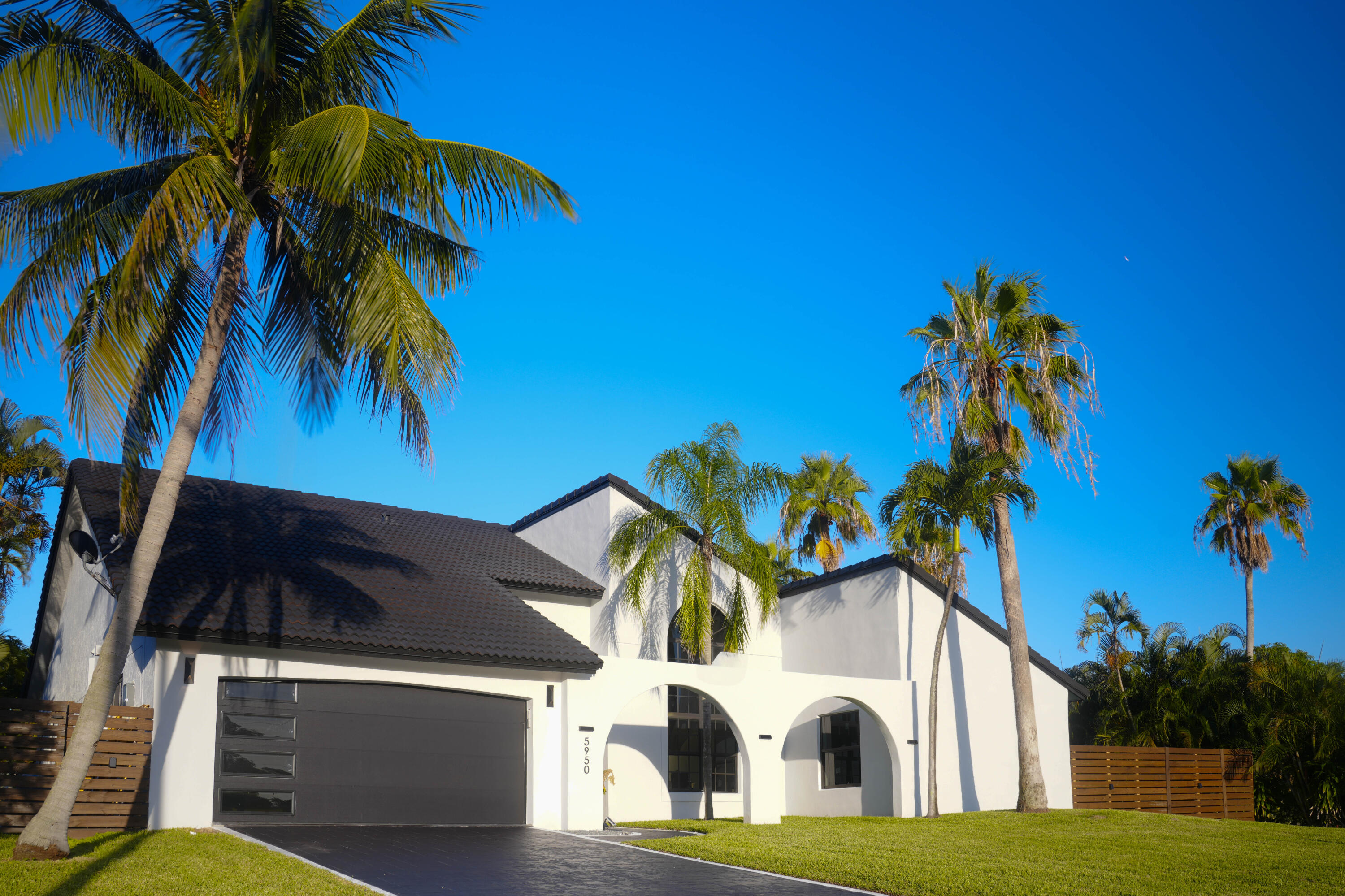 5950 NW 4th Avenue