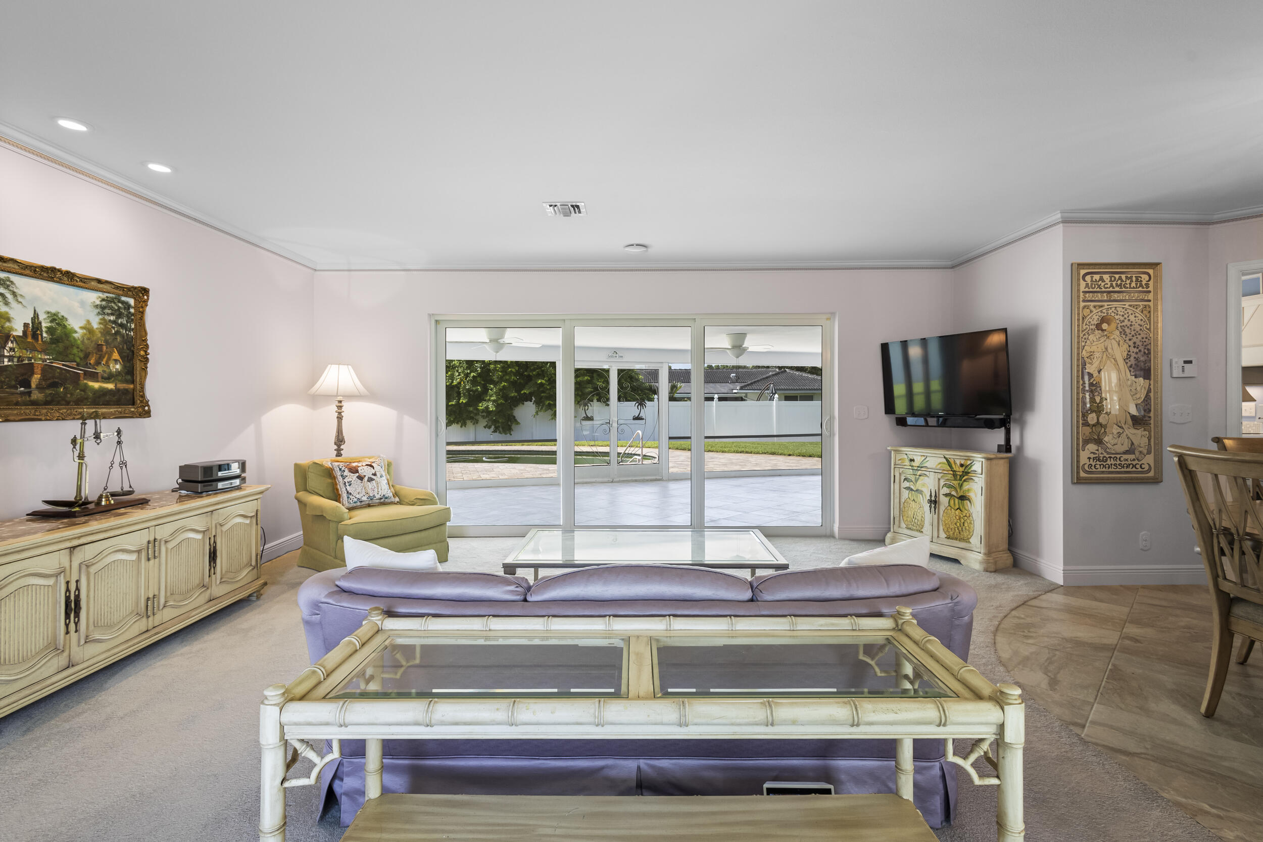 3110 Sherwood Boulevard