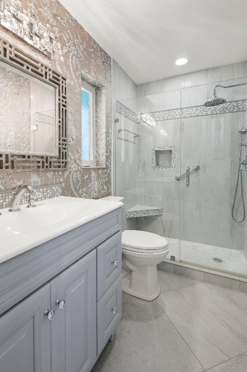 3110 Sherwood Boulevard