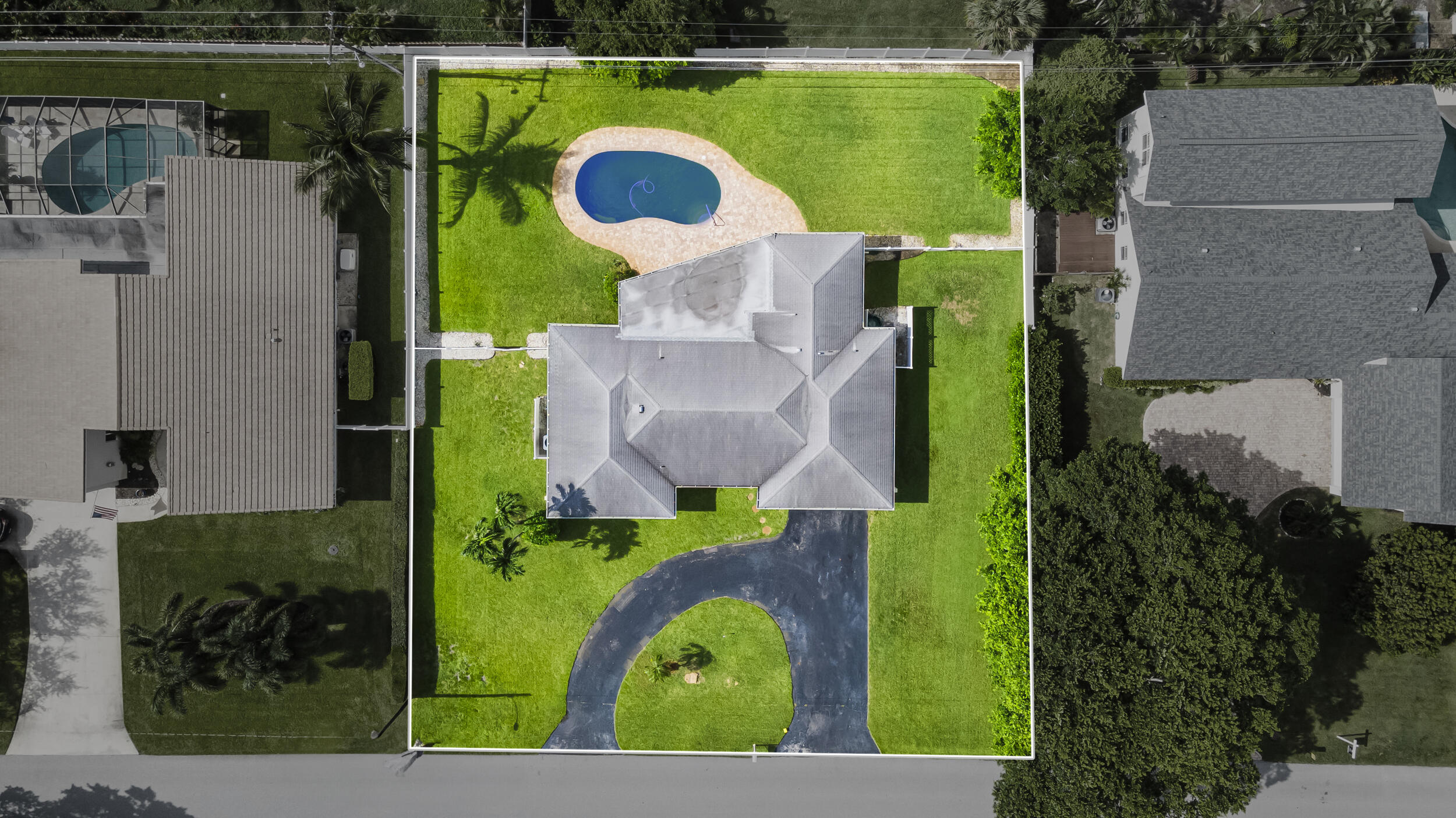 3110 Sherwood Boulevard