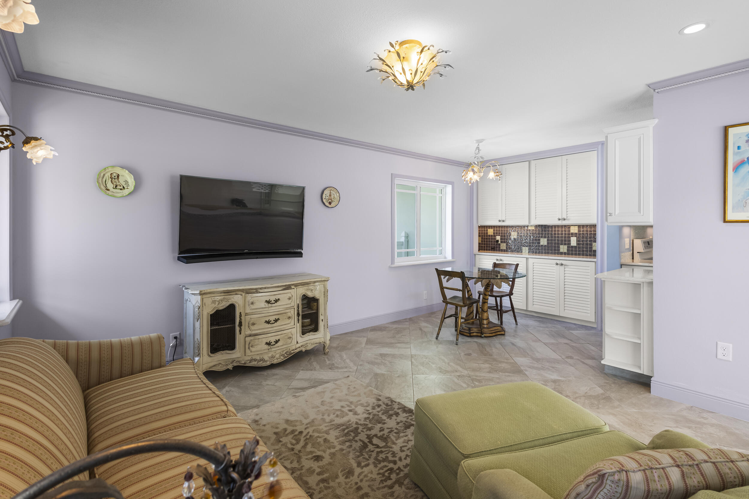 3110 Sherwood Boulevard