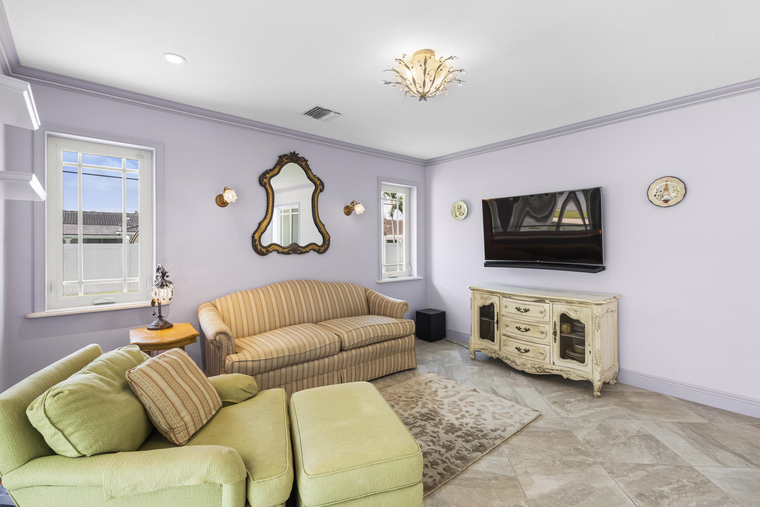 3110 Sherwood Boulevard