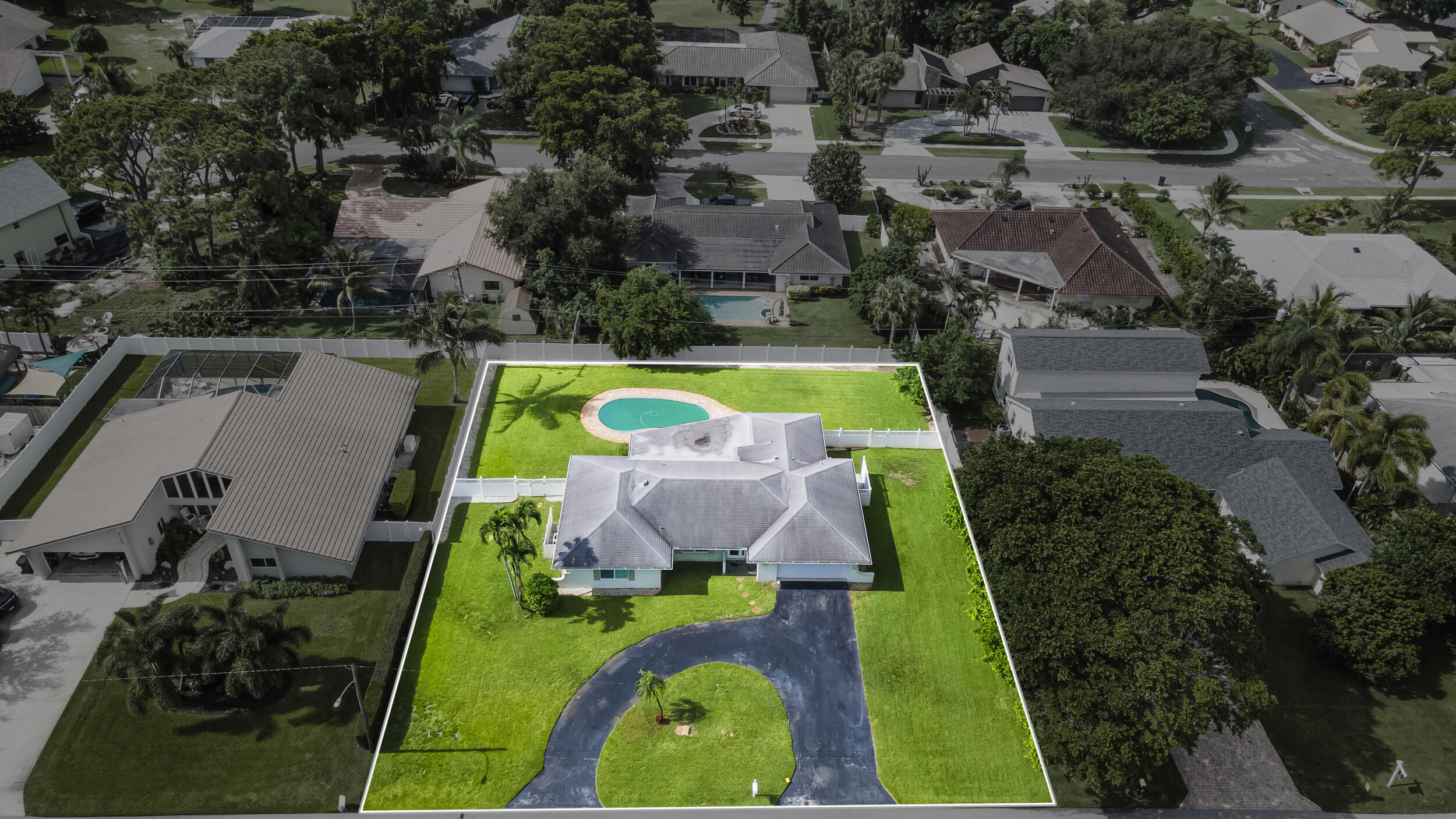 3110 Sherwood Boulevard