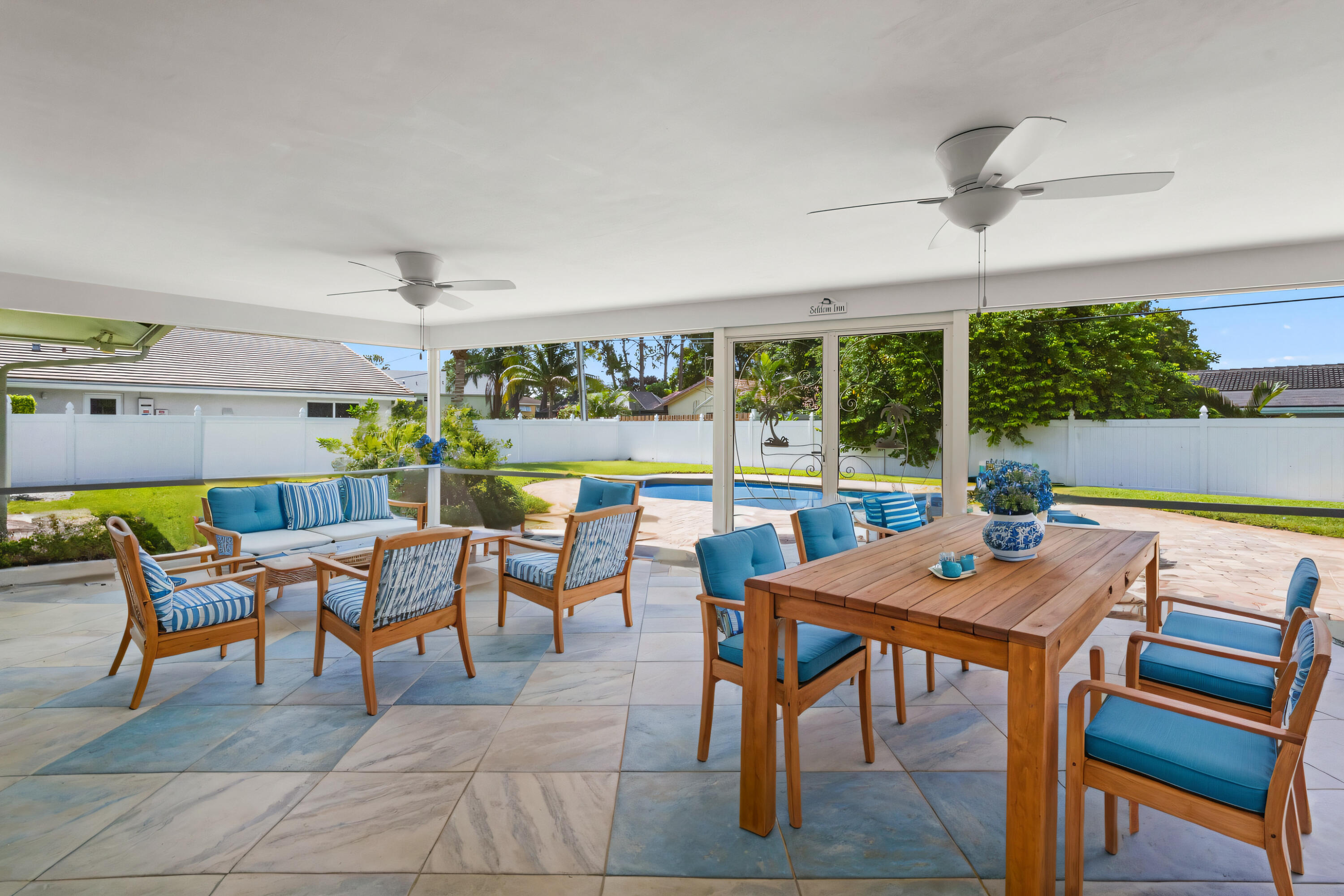 3110 Sherwood Boulevard