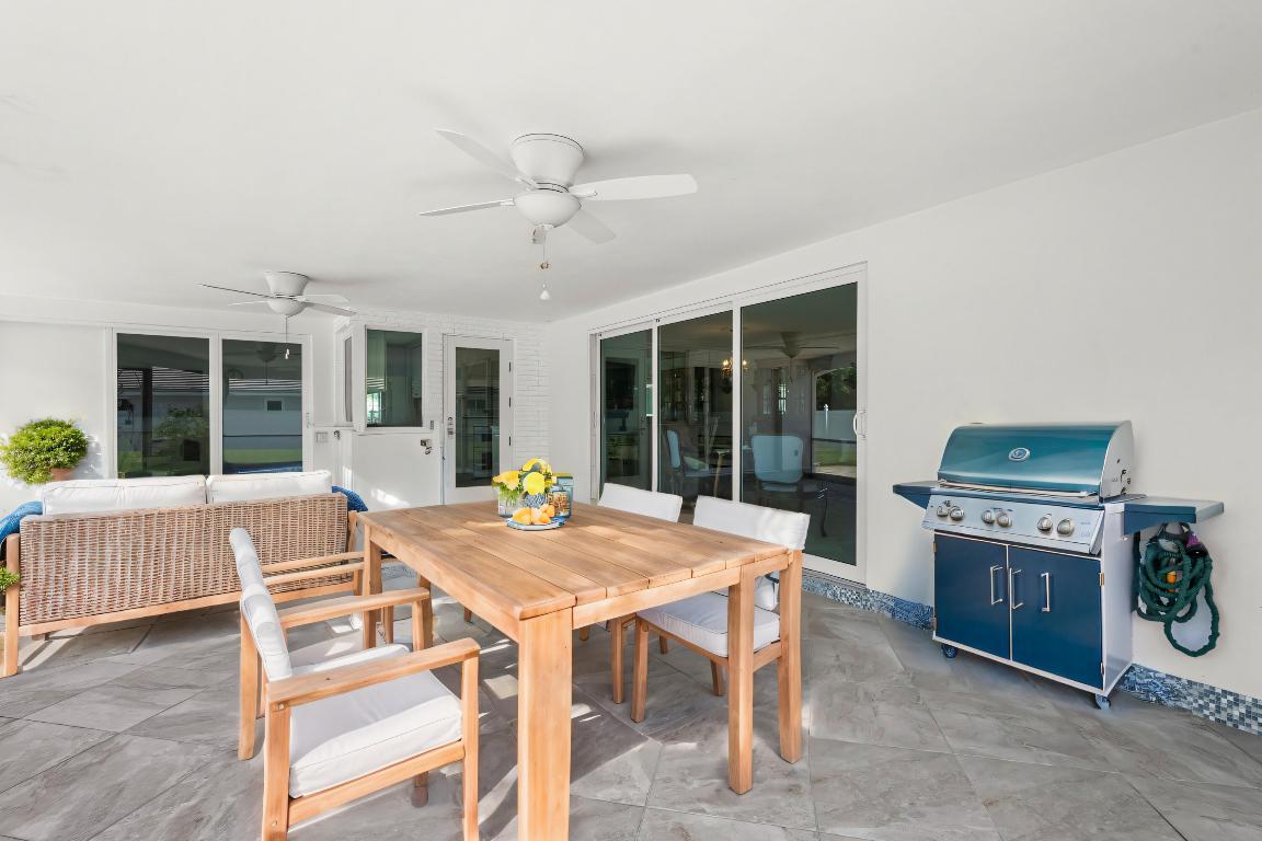 3110 Sherwood Boulevard