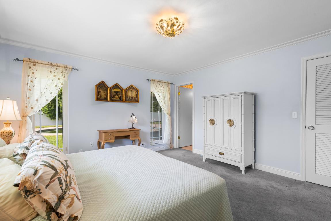 3110 Sherwood Boulevard