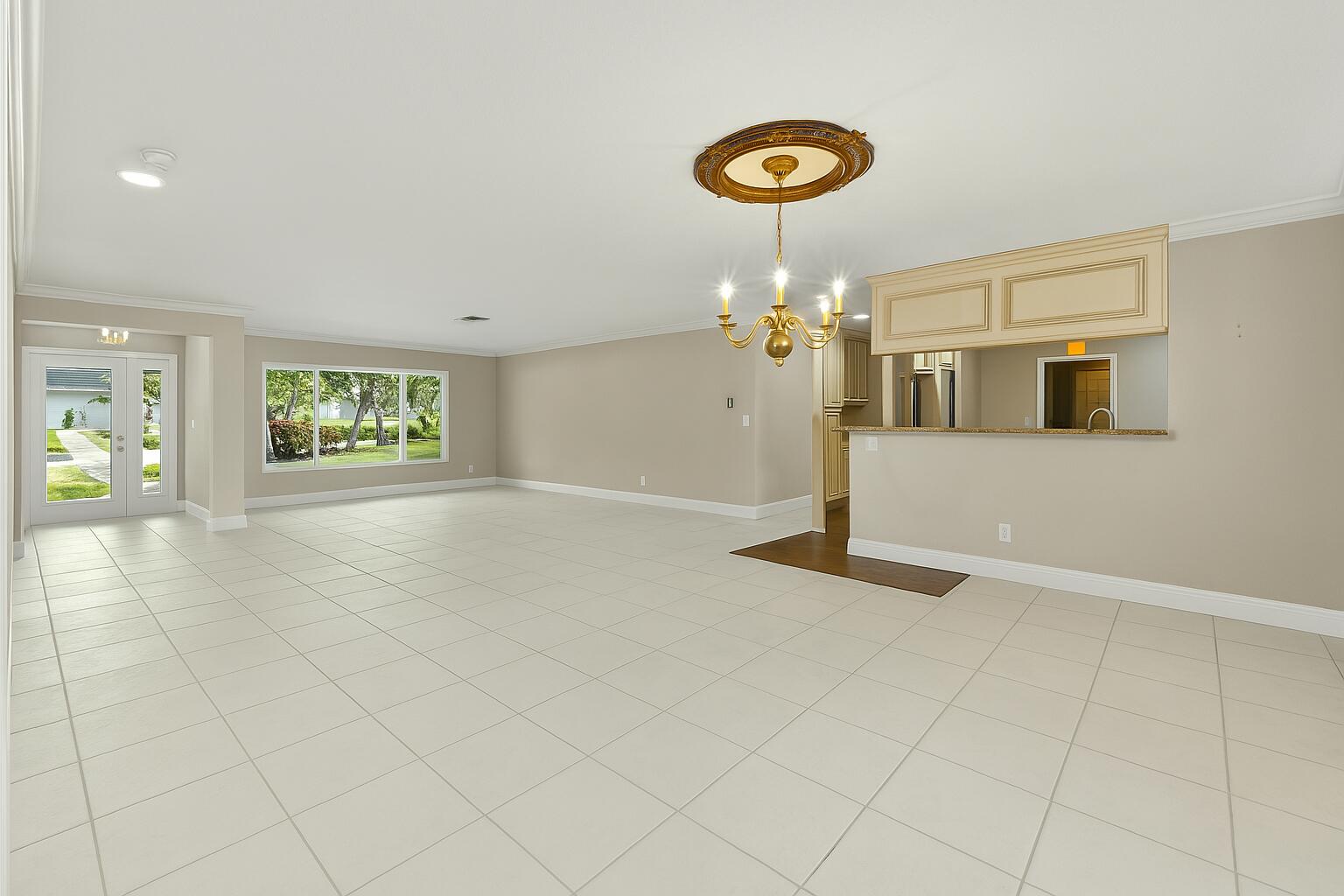 3210 Lakeview Drive