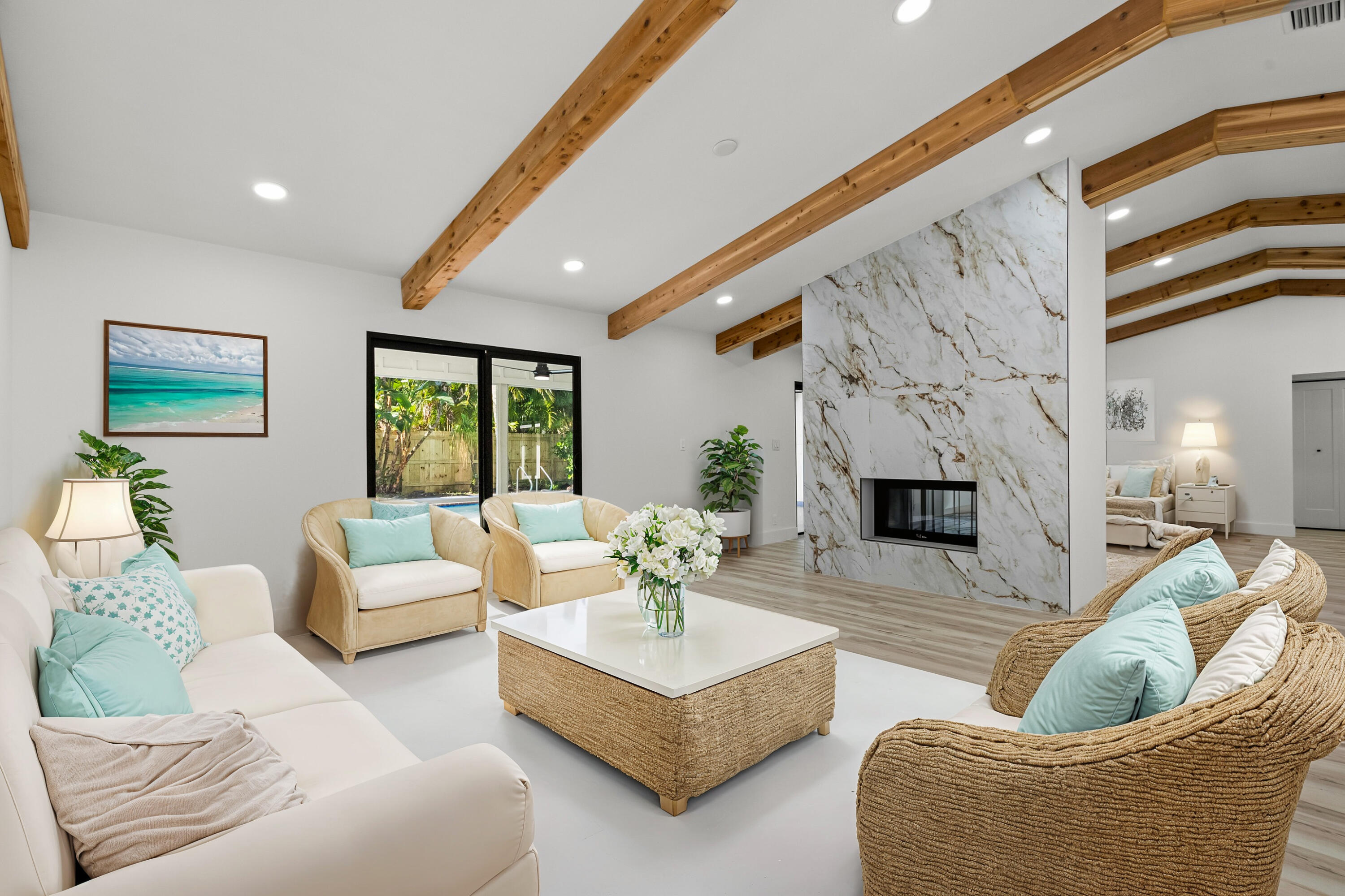 3296 Lakeview Drive