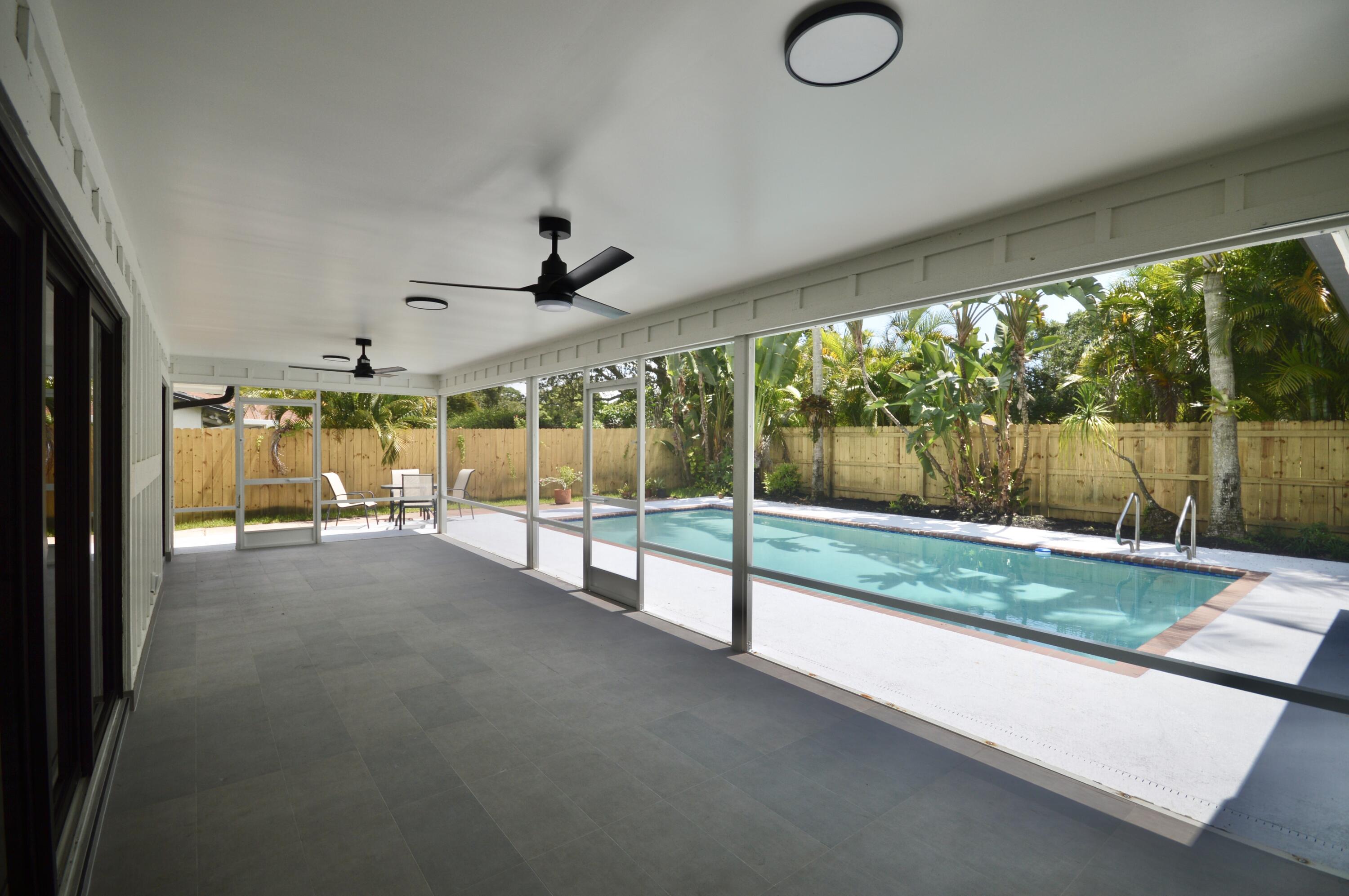 3296 Lakeview Drive