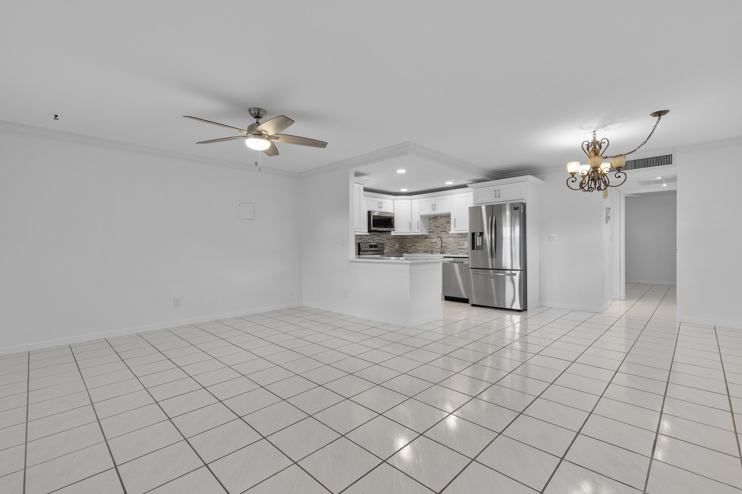 119 Seville D