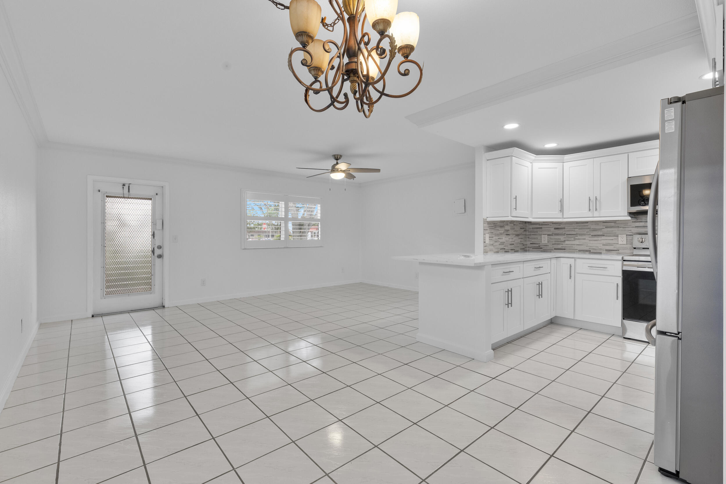 119 Seville D