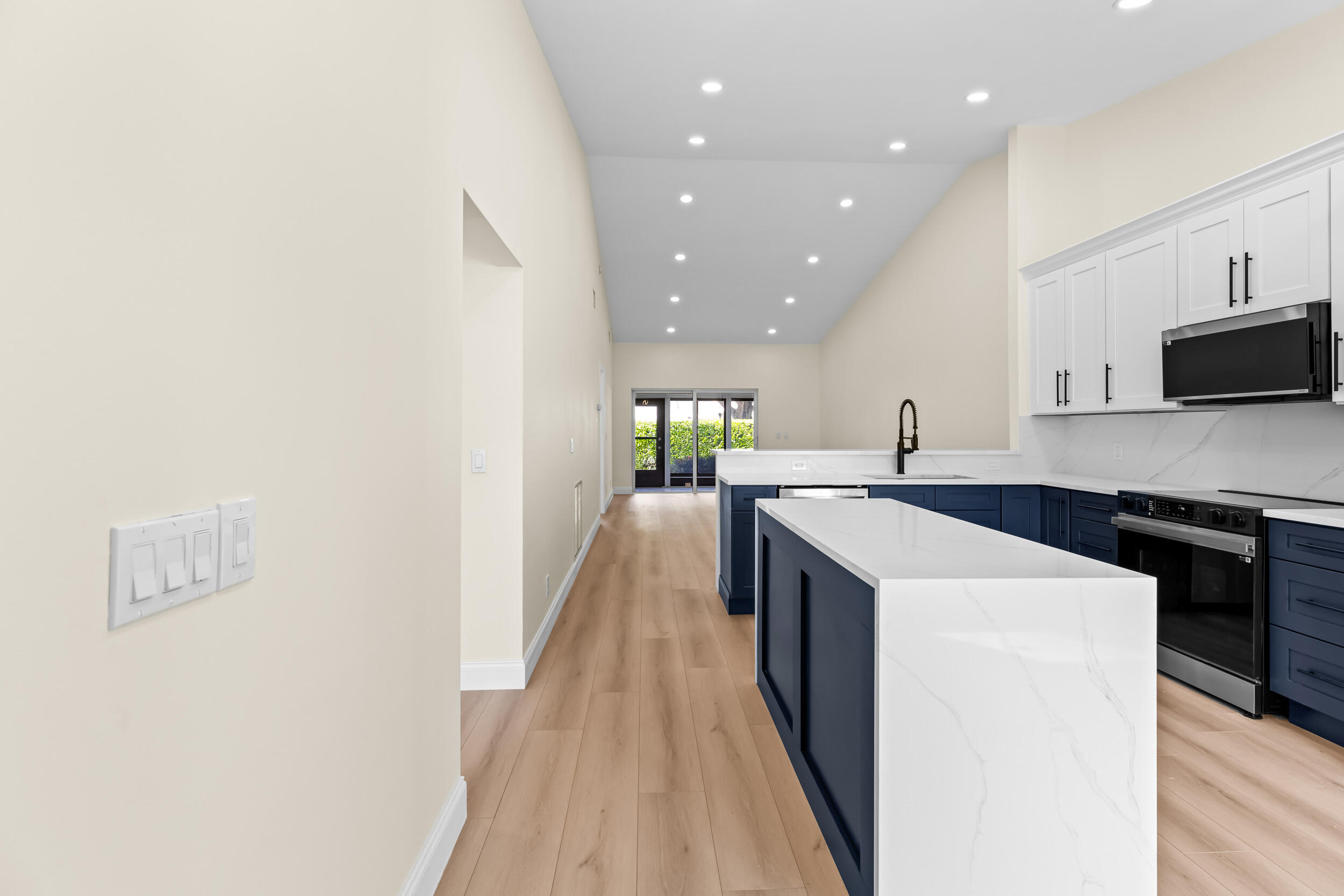 12311 Country Greens Boulevard