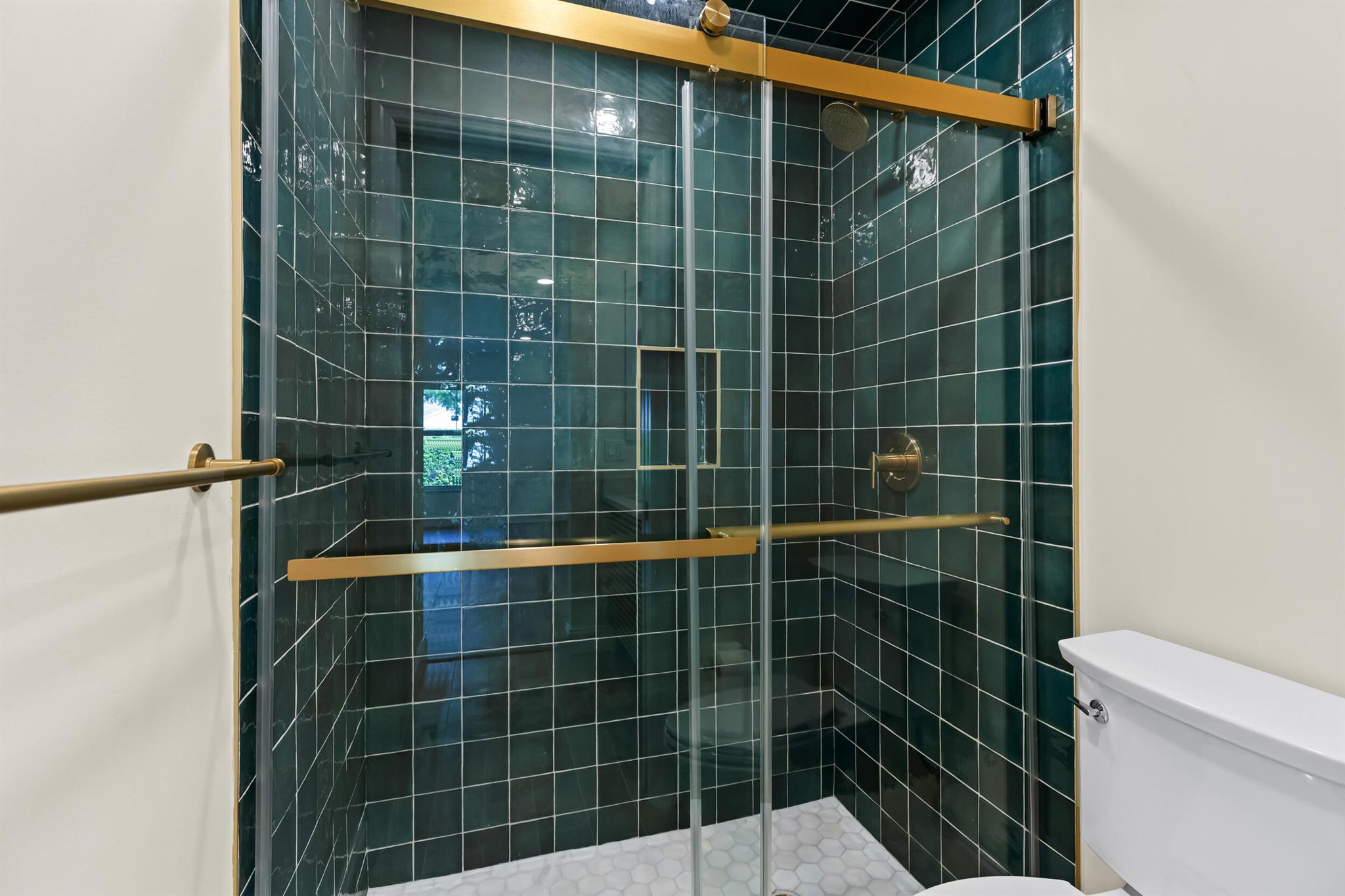 12311 Country Greens Boulevard