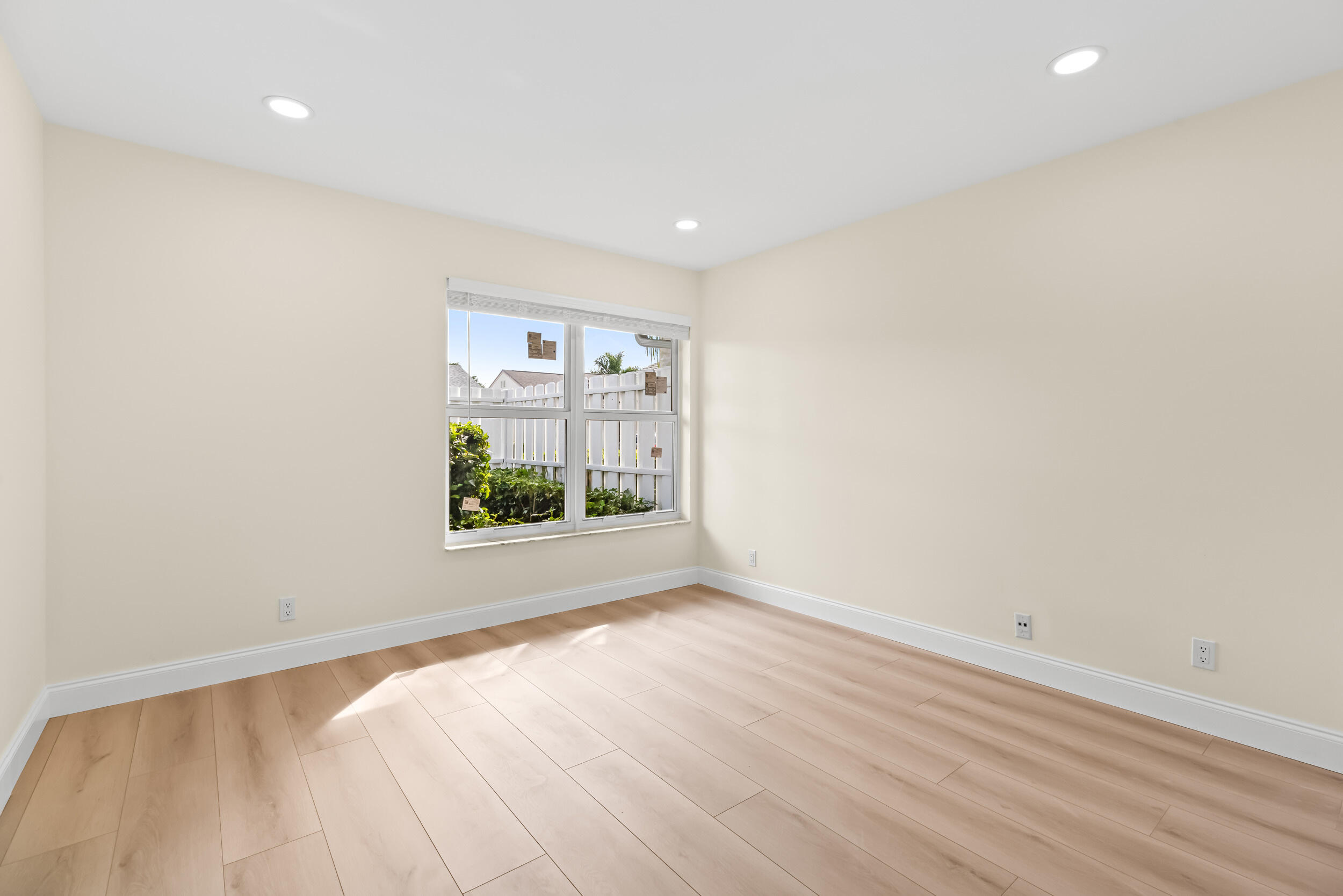 12311 Country Greens Boulevard