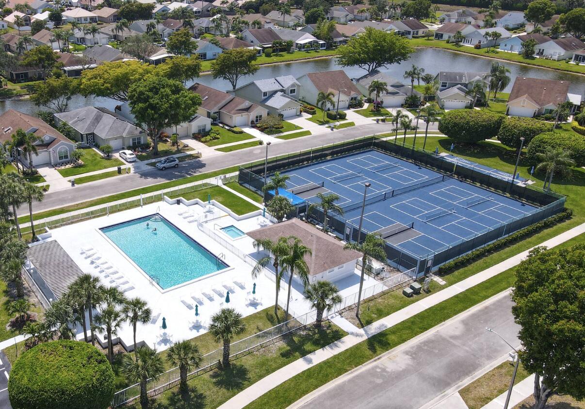 13811 Oneida Drive H2