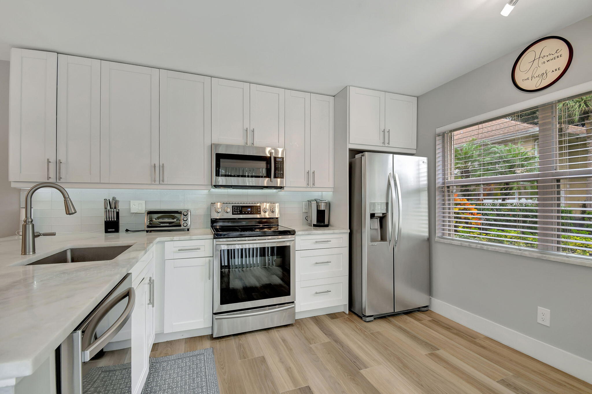 4702 Roxbury Court