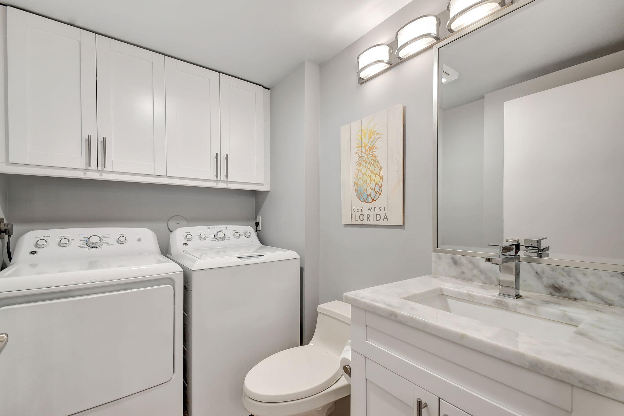 4702 Roxbury Court