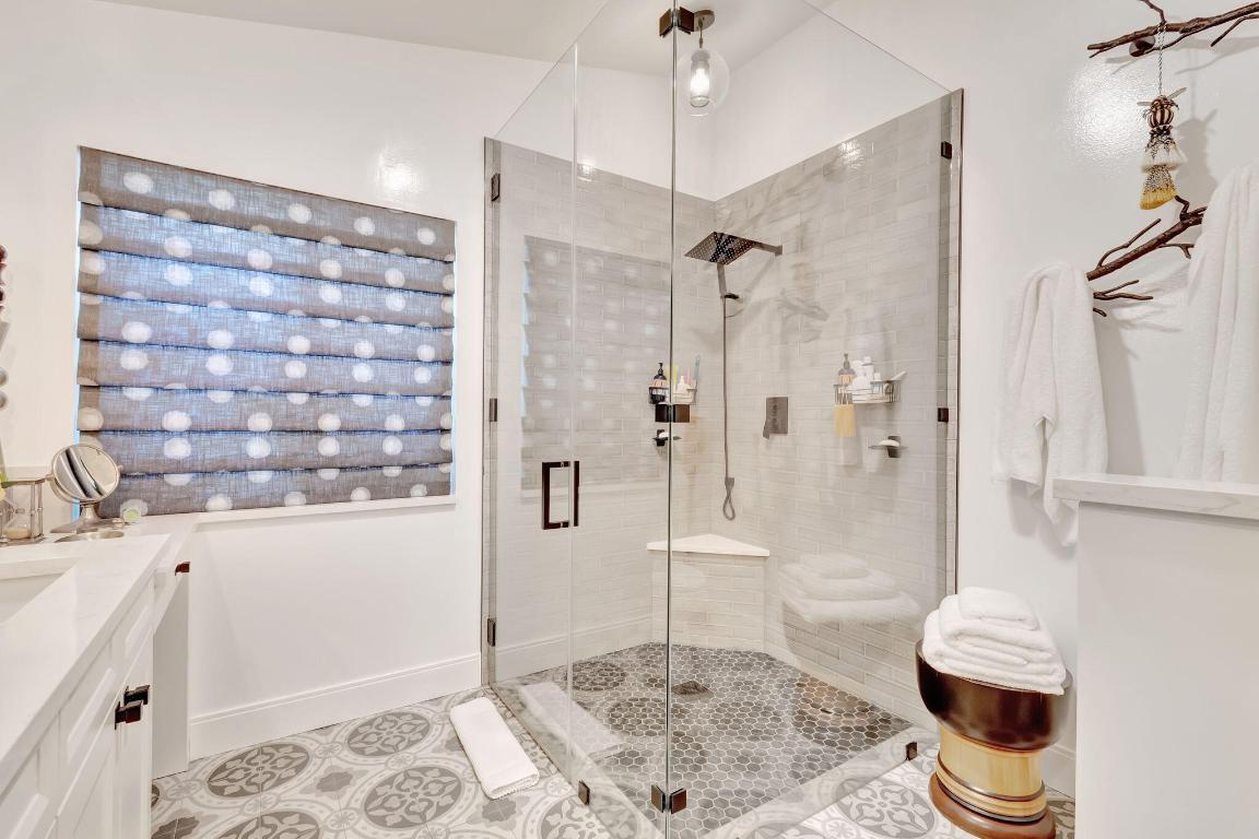 700 Clearbrook Park Circle