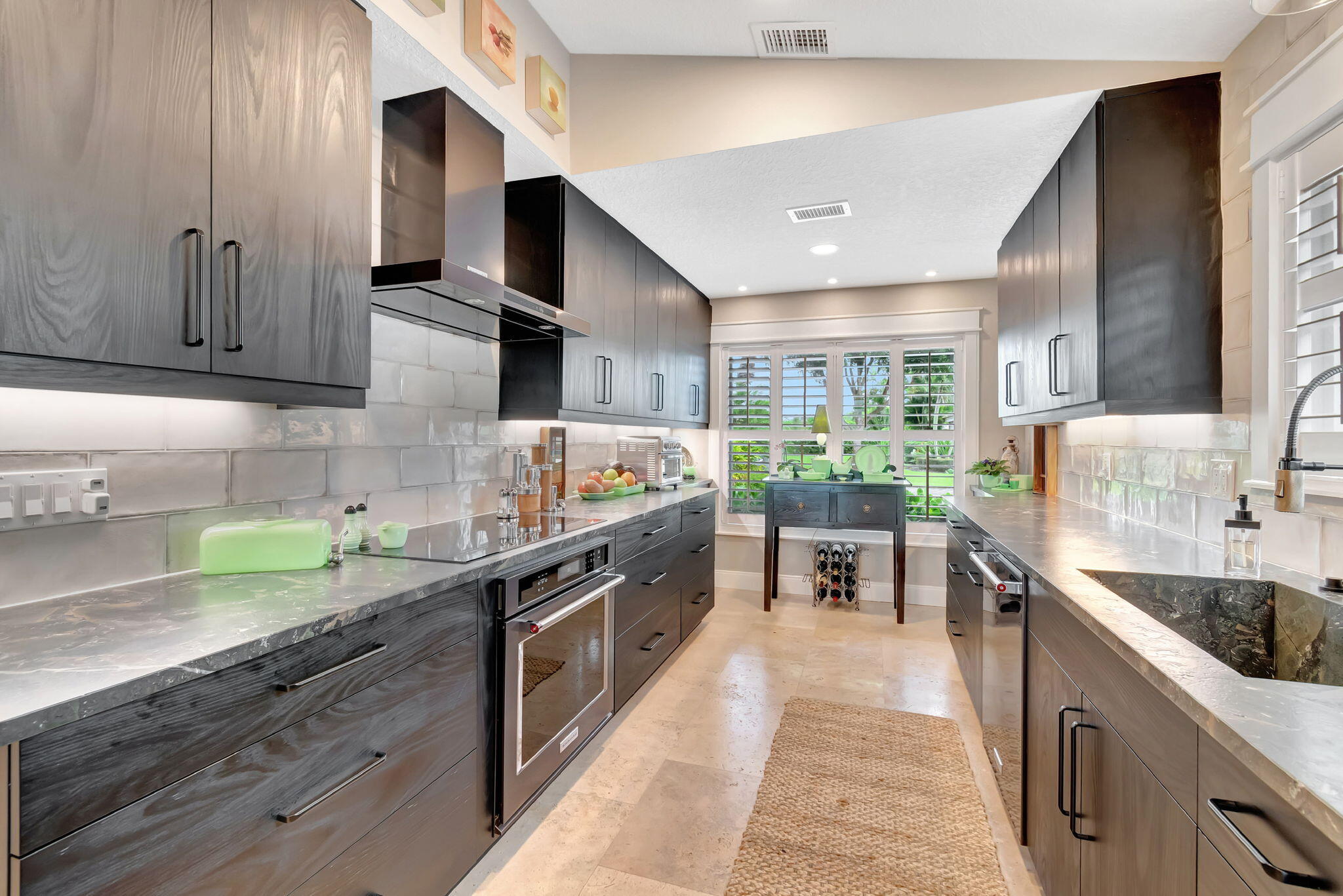 700 Clearbrook Park Circle