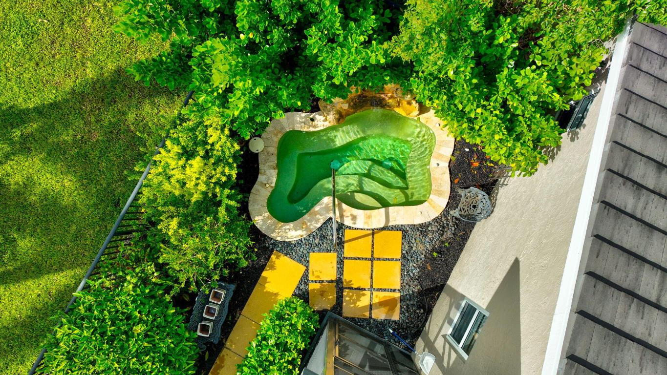 700 Clearbrook Park Circle