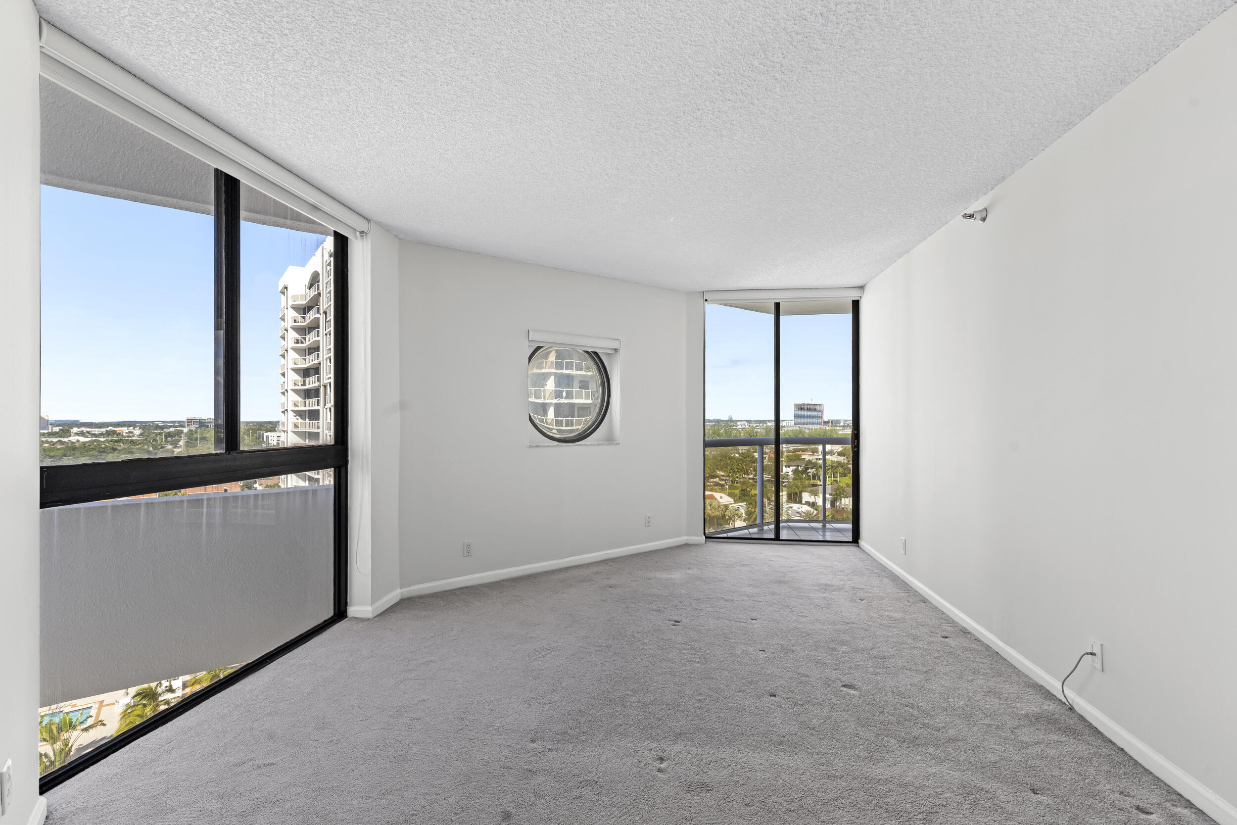 3610 Yacht Club Drive 1416