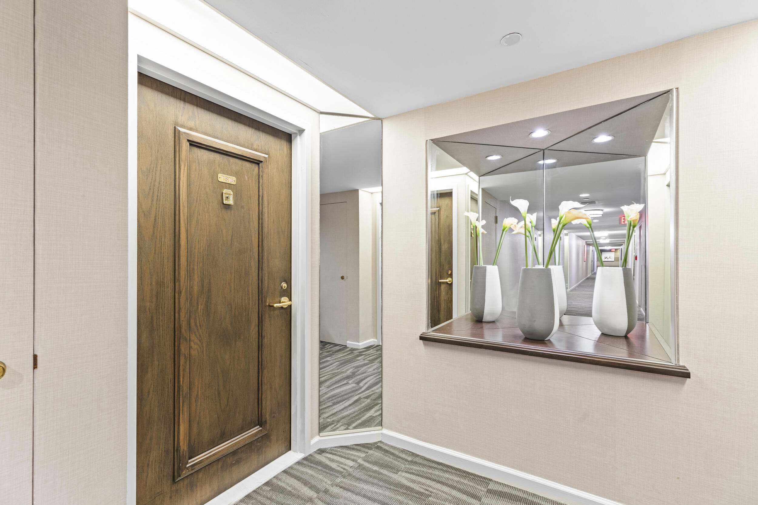 3610 Yacht Club Drive 1416