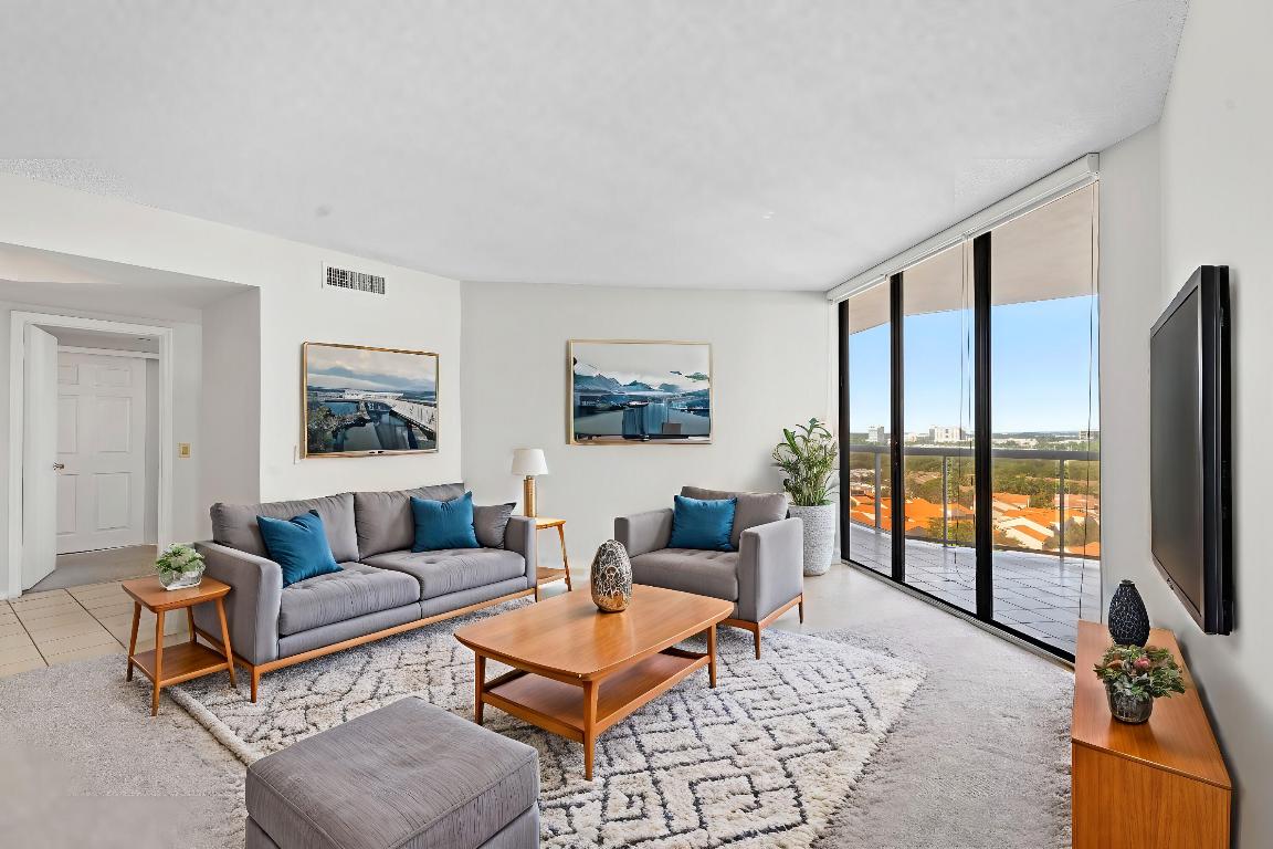 3610 Yacht Club Drive 1416