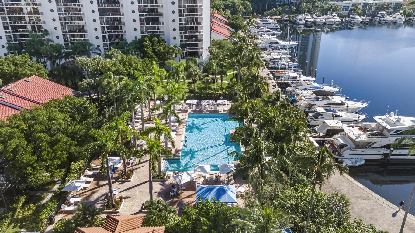 3610 Yacht Club Drive 1416