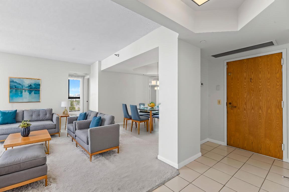 3610 Yacht Club Drive 1416