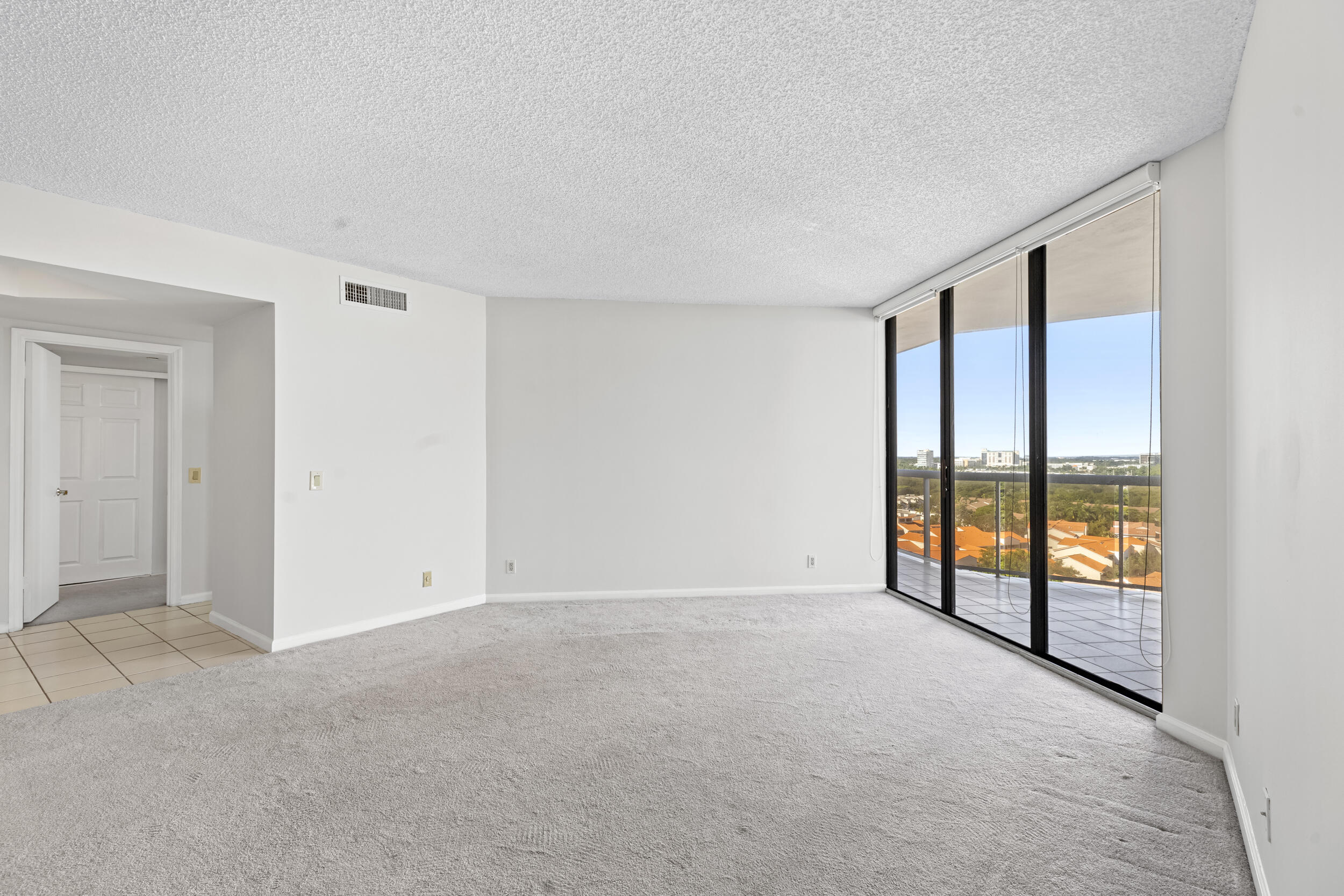 3610 Yacht Club Drive 1416