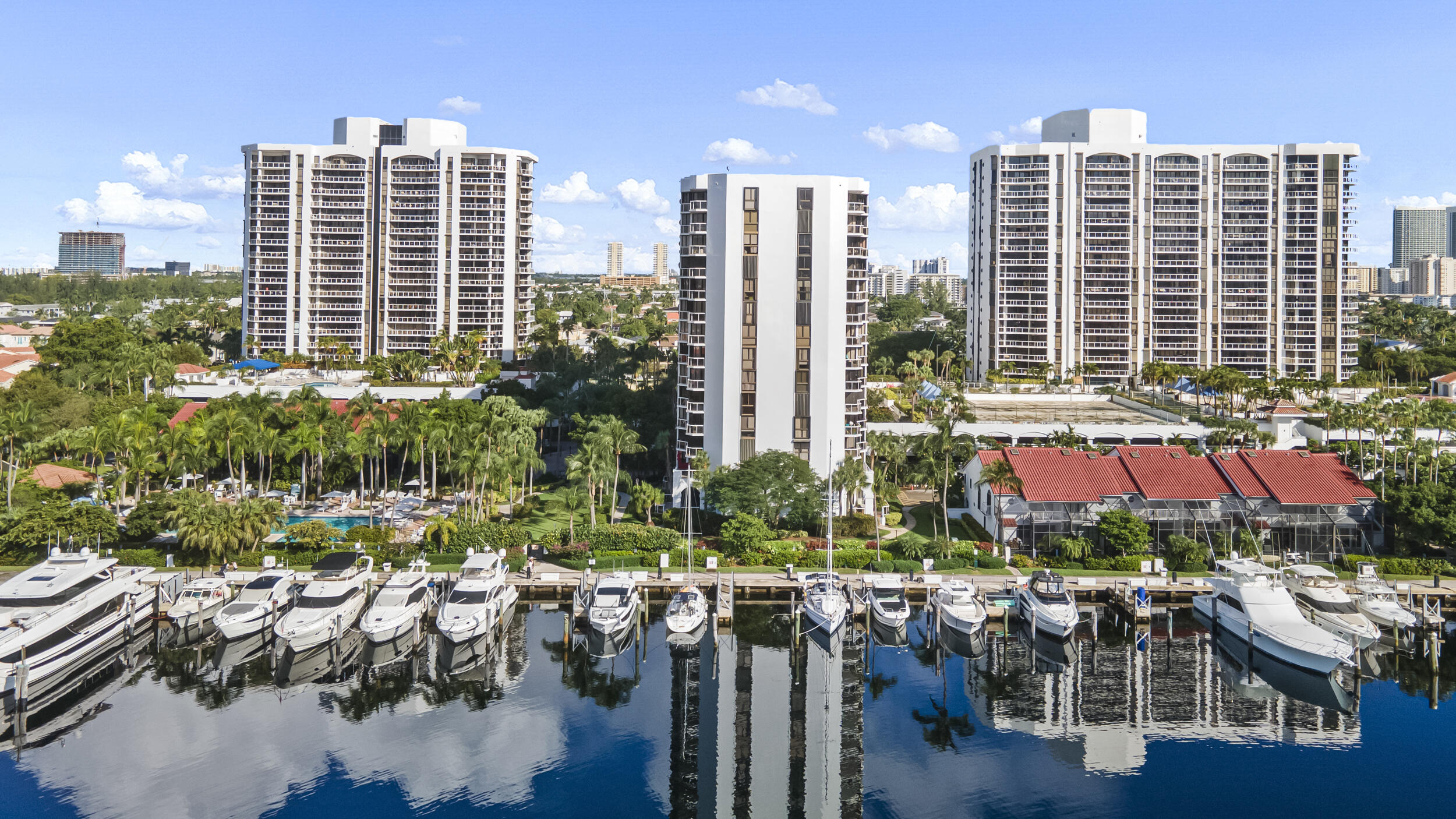 3610 Yacht Club Drive 1416