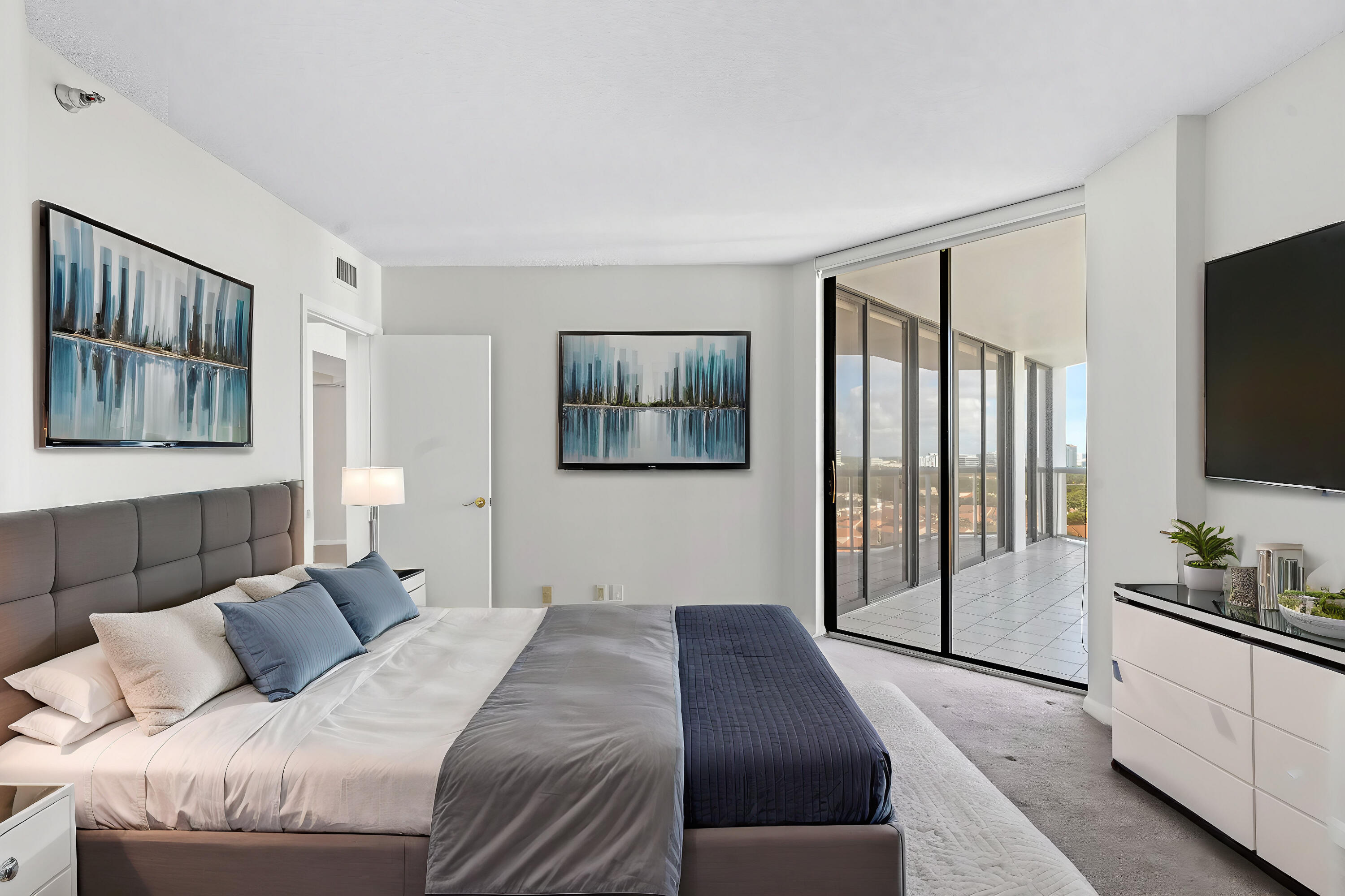 3610 Yacht Club Drive 1416