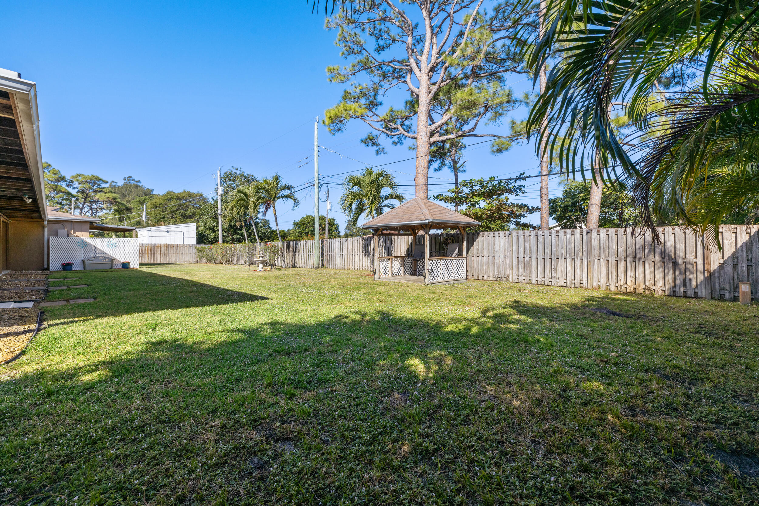 5051 Van Buren Road