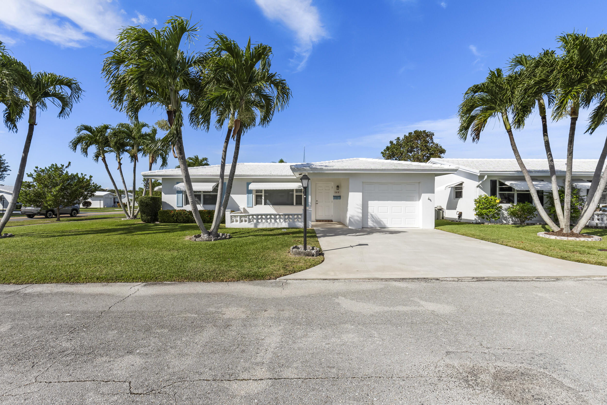 1919 SW 19th Street